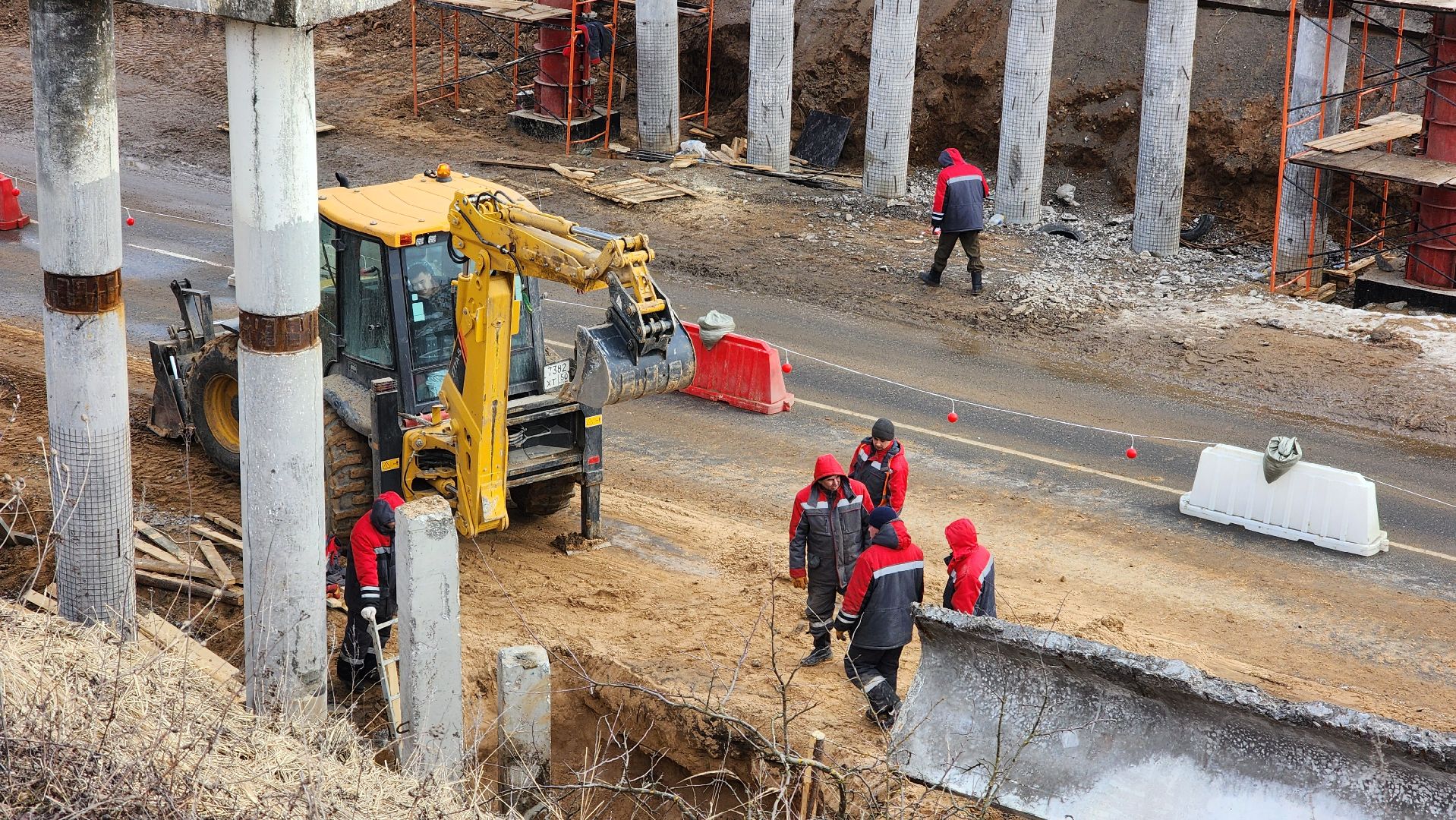 дороги подмосковья, ремонт путепровода, волоколамск,