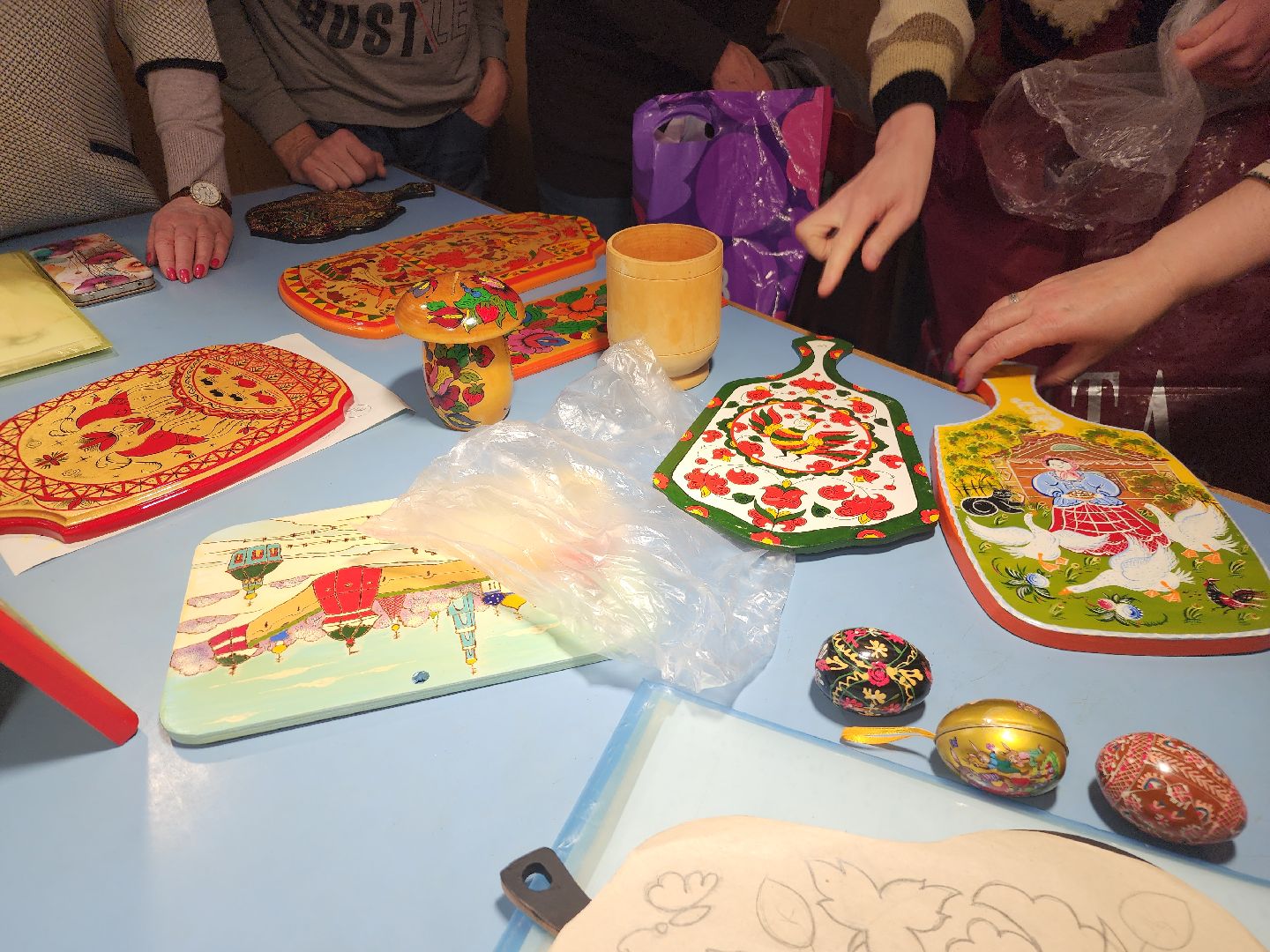 фрязино, художники, роспись по дереву, мастер-класс,