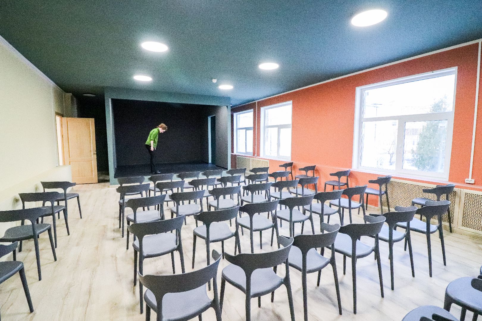 Клин, общество, культура, клубы, строительство, кукольная сцена, вертикалки,