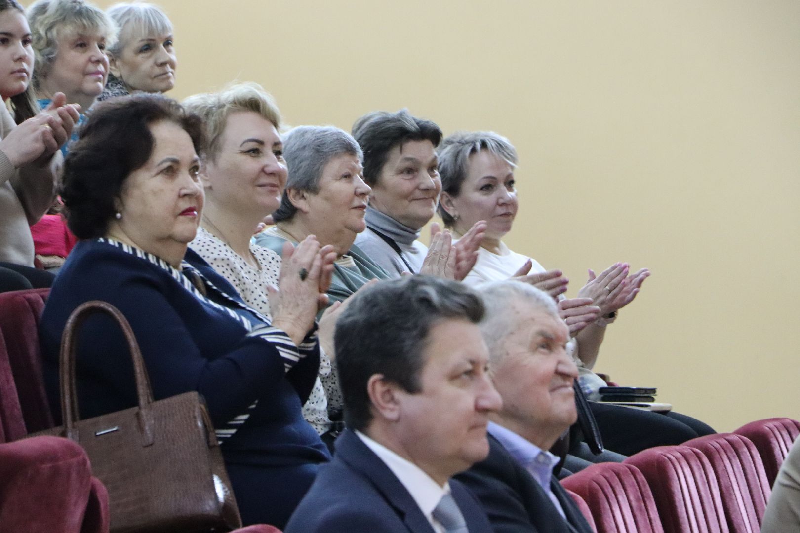 серебряные пруды, концерт, международный женский день, администрация серебряных прудов, 8 марта, глава серебряных прудов,