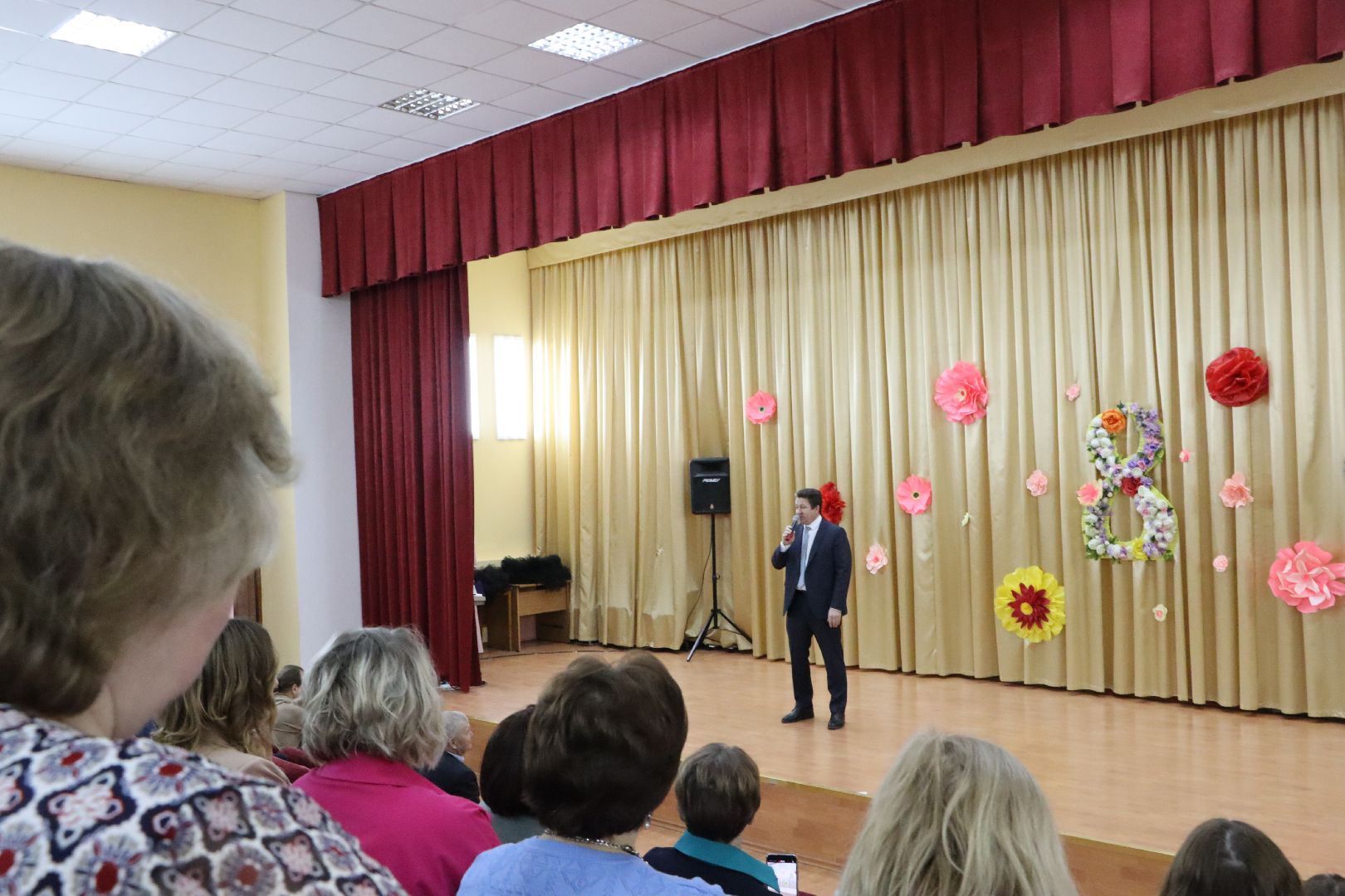 серебряные пруды, концерт, международный женский день, администрация серебряных прудов, 8 марта, глава серебряных прудов,