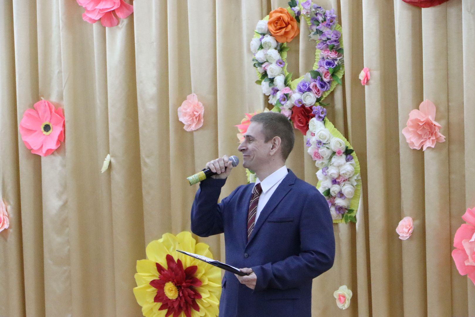 серебряные пруды, концерт, международный женский день, администрация серебряных прудов, 8 марта, глава серебряных прудов,