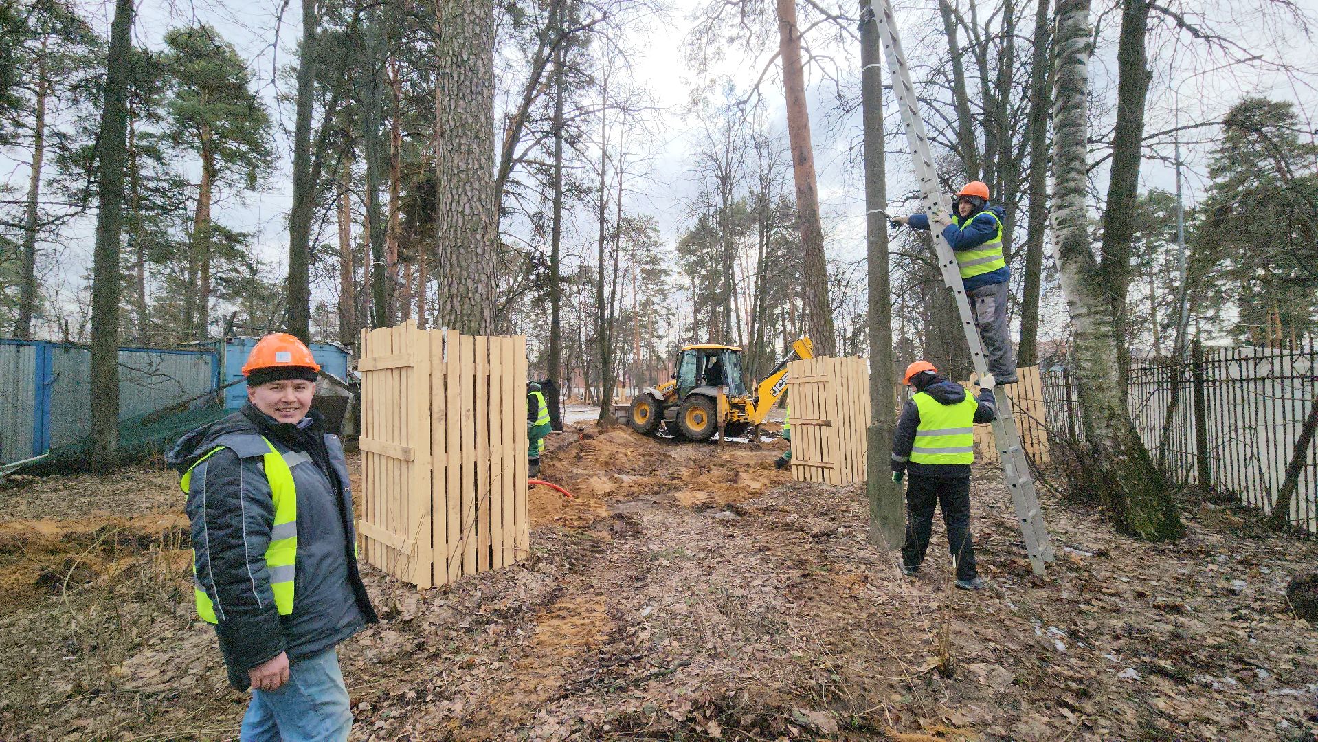 Люберцы, реконструкция летнего парка в Люберцах, строители,
