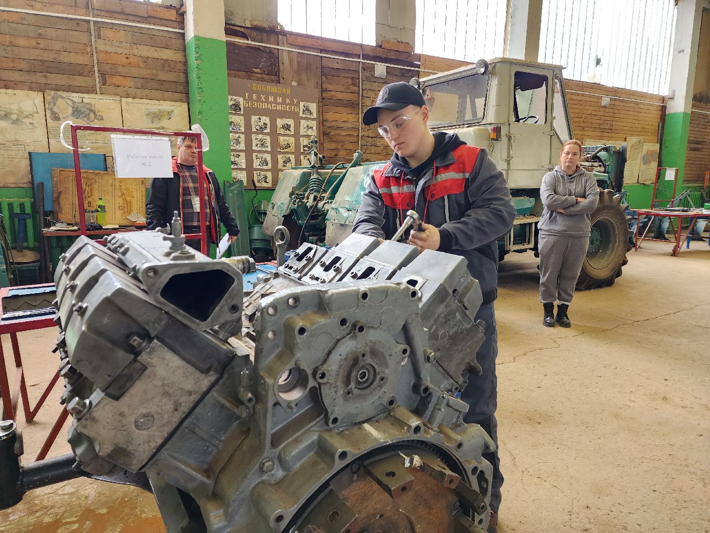 раменское, образование, раменский дорожно-строительный техникум, чемпионат профессионалы 2025,управление автогрейдером,