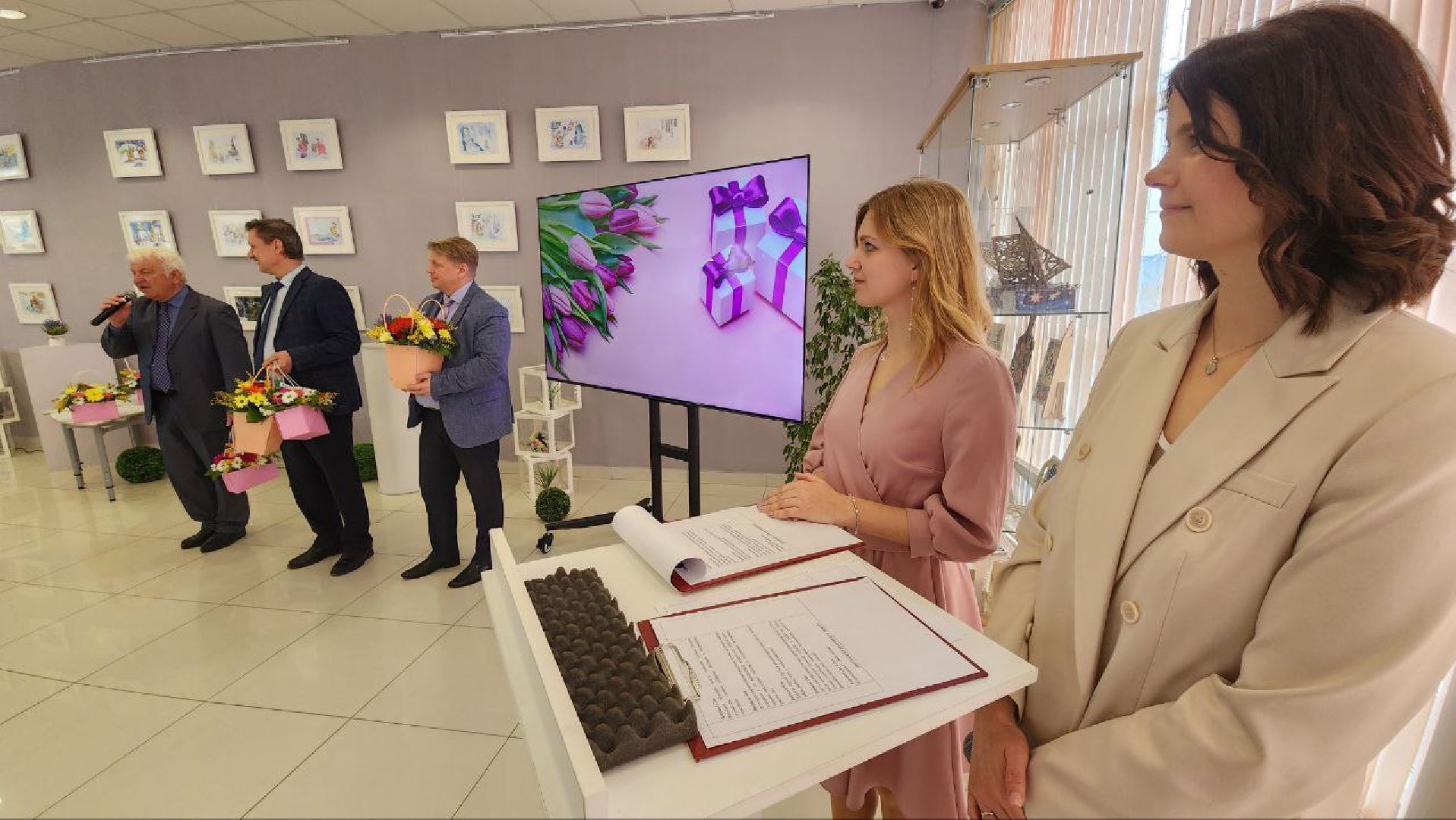 Дмитров, Педагог года, Минобразования,