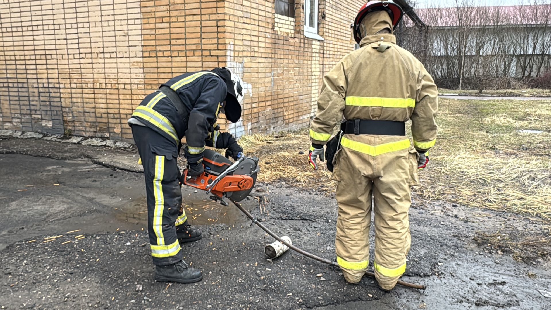 8 марта, женщина-спасатель, не женское дело, МЧС России,