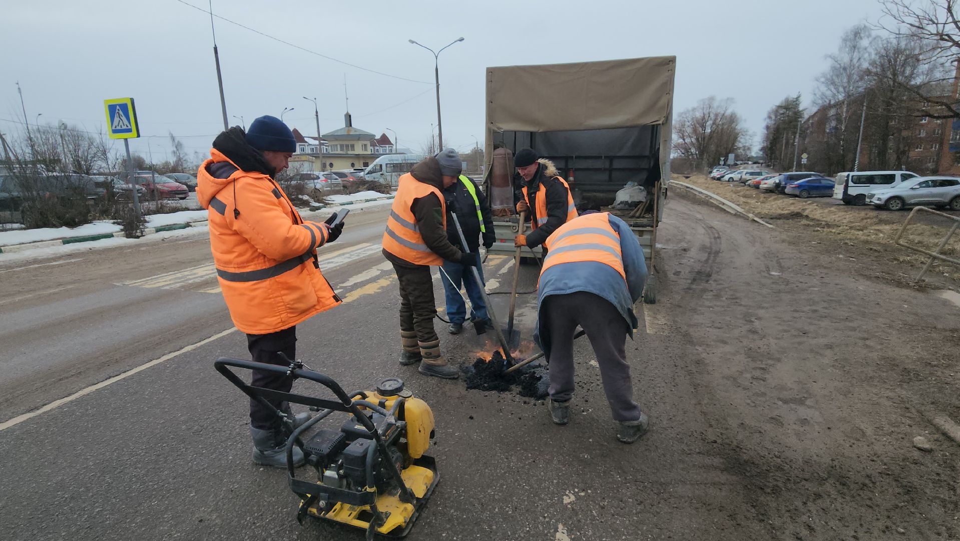 волоколамск, ремонт дорог, ямочный ремонт,