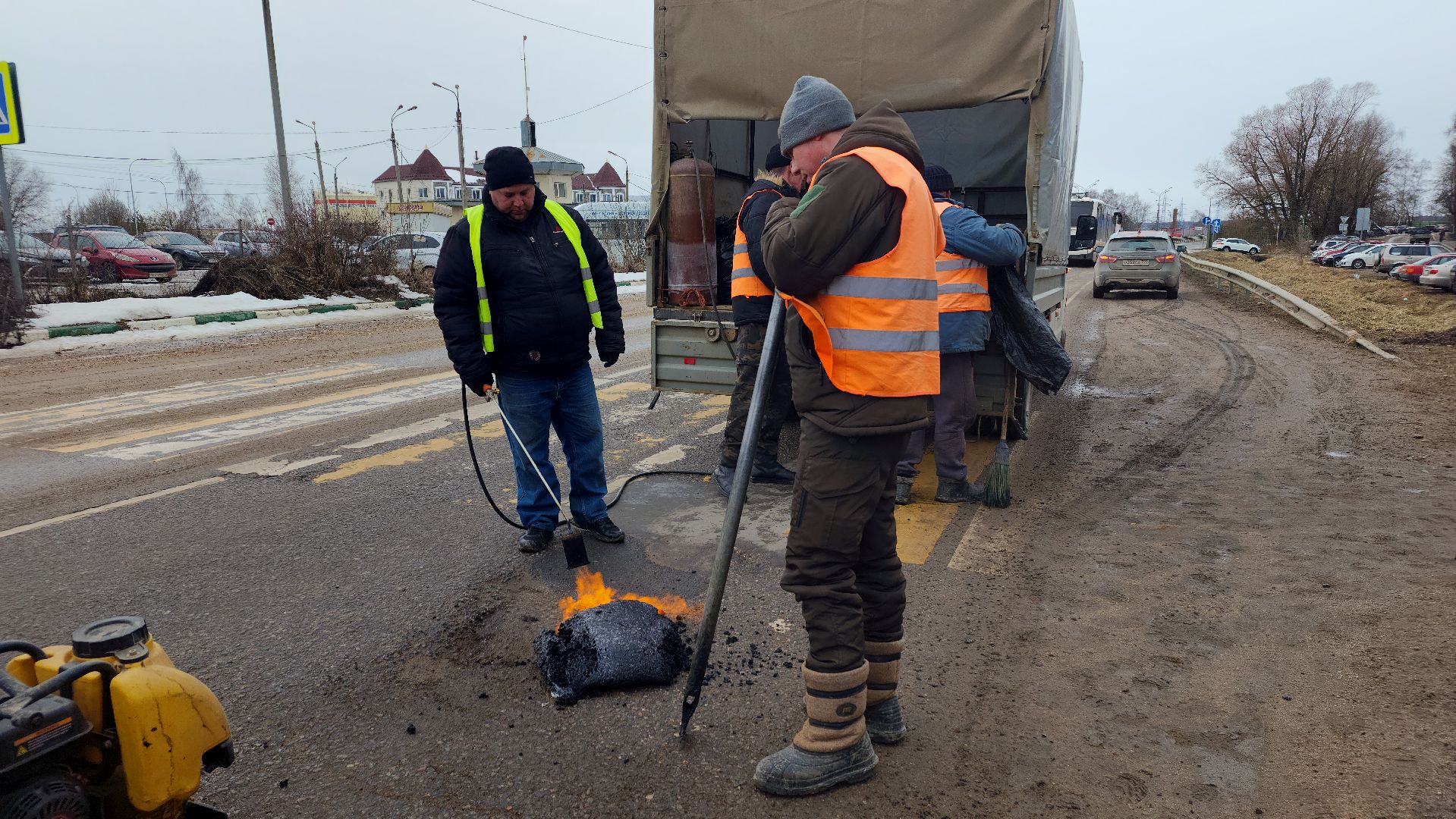 волоколамск, ремонт дорог, ямочный ремонт,