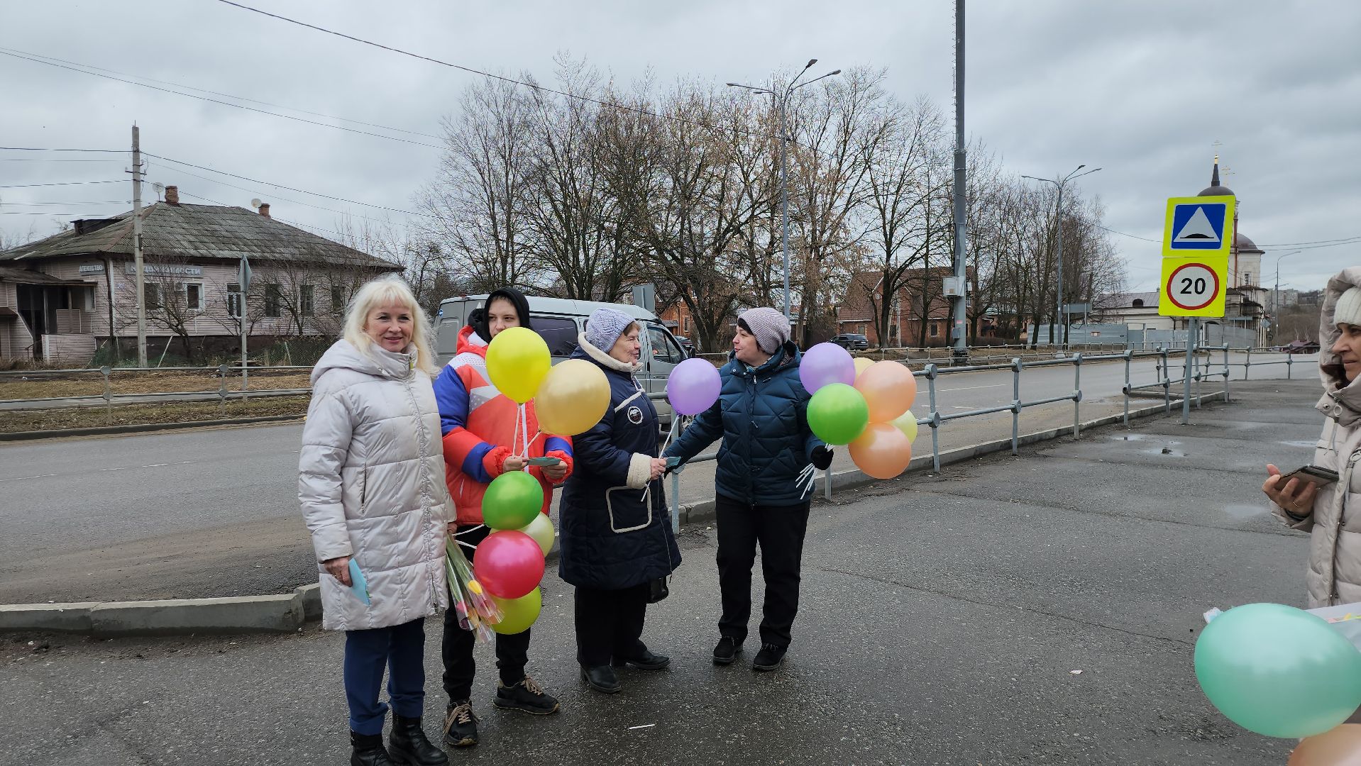 серпухов, подмосковье, волонтер подмосковья,