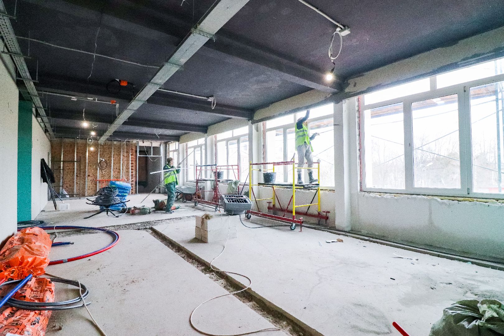 Клин, общество, строительство, ремонт школы, вертикалки,