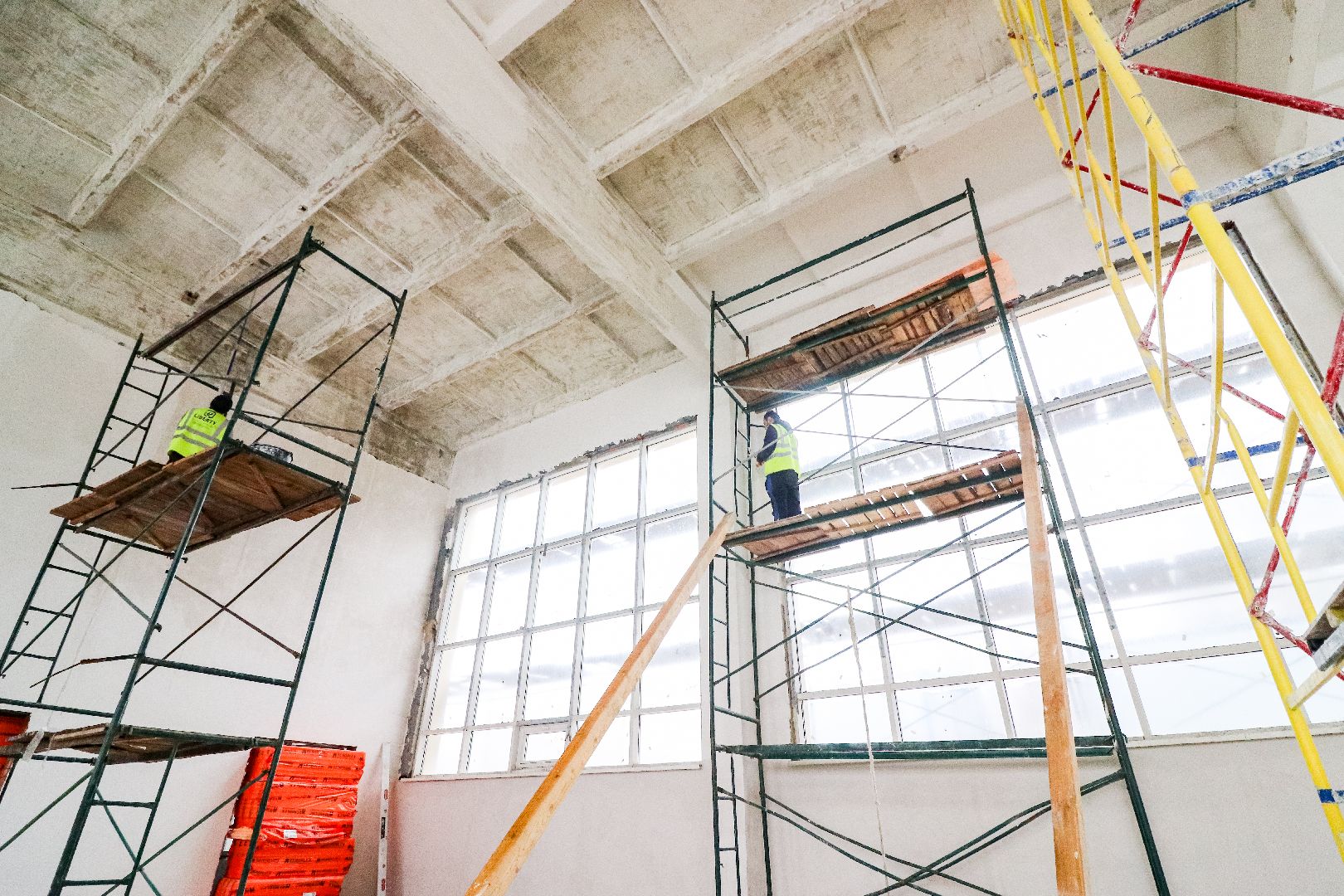 Клин, общество, строительство, ремонт школы, вертикалки,