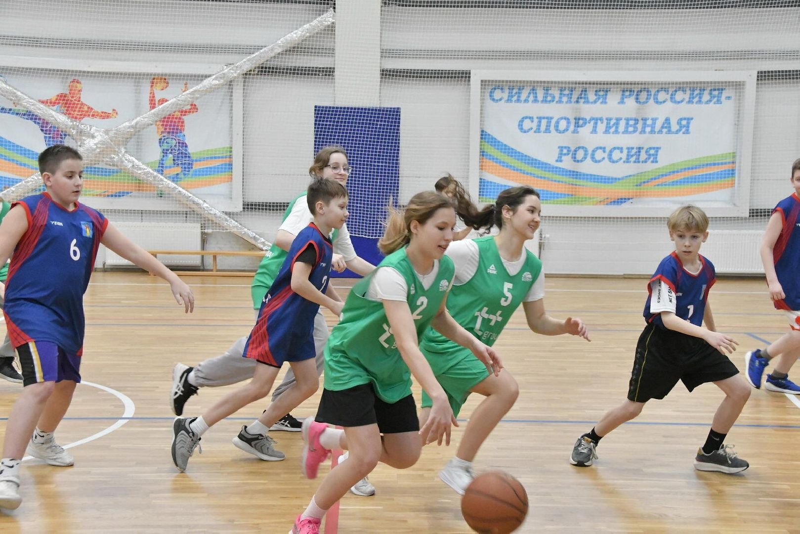 баскетбол во Власихе, спортшкола Власиха, ФОК им Толубко, Стадион Власиха, баскетбол дети,