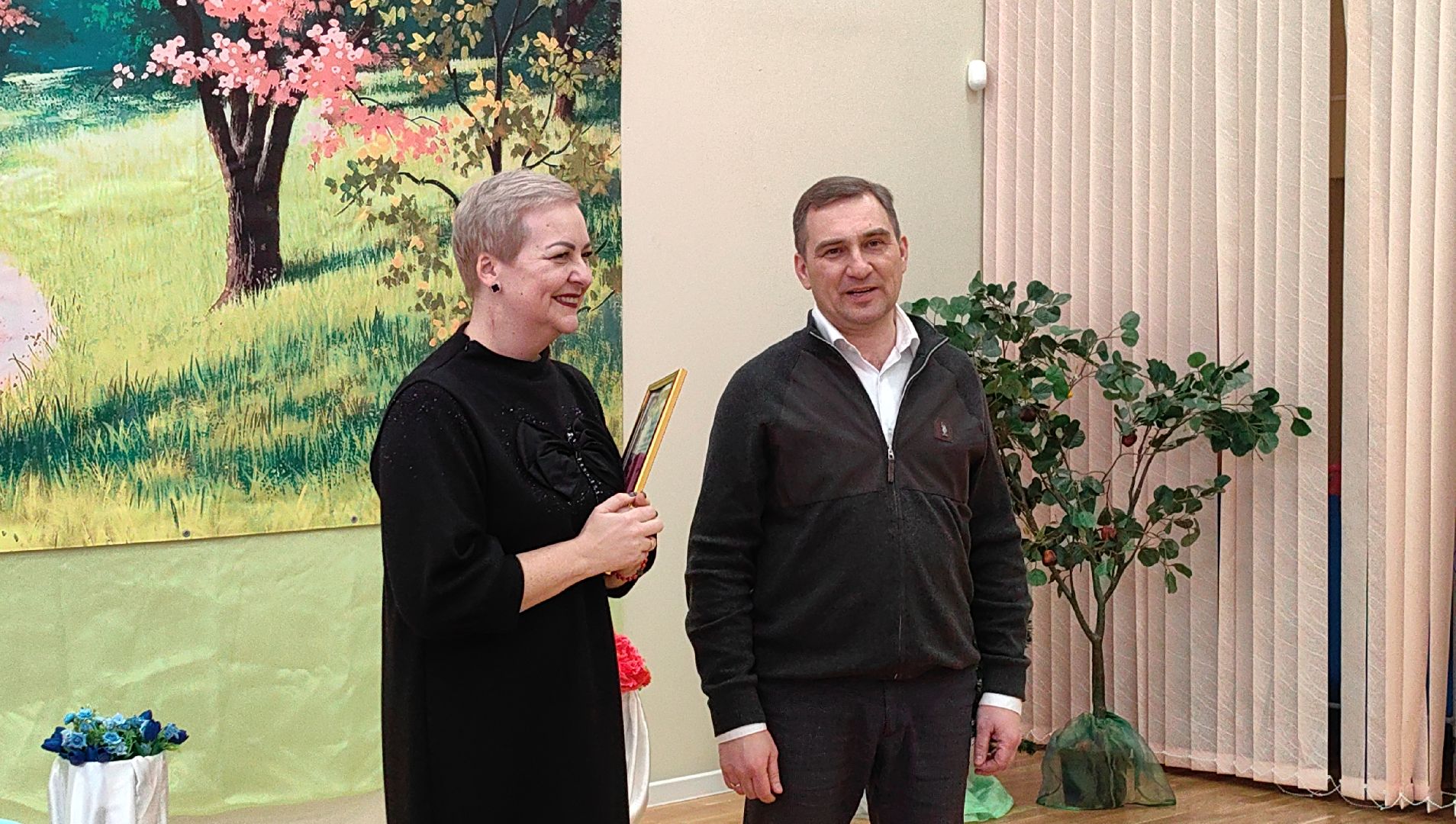 8 марта, детский сад, подарки, коллектив,