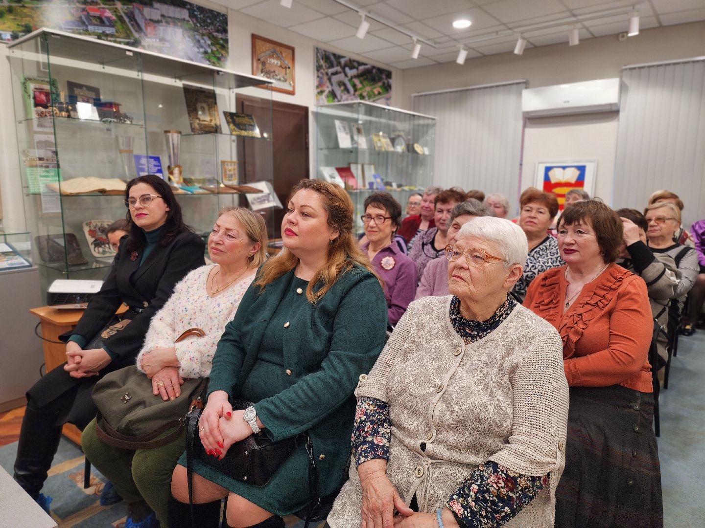 подольск, музей, 8 марта, выставка,