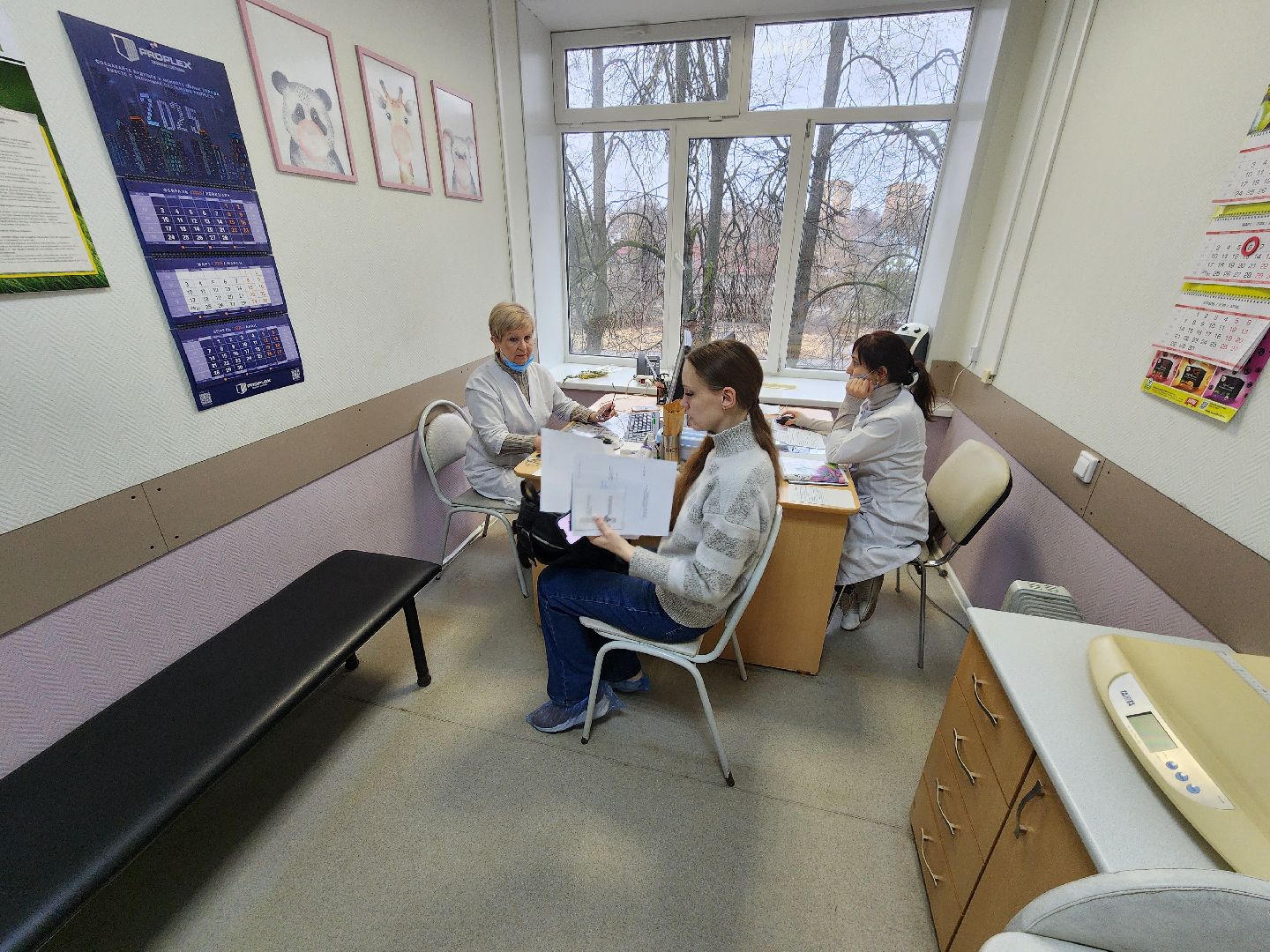 Чехов, улица Пионерская 10, детская поликлиника, педиатрическое отделение, поселок Чернецкое, врачебная амбулатория, педиатр Ирина Бициган, временный перевод, ротация, вызовы на дом, прием пациентов, ОРВИ,