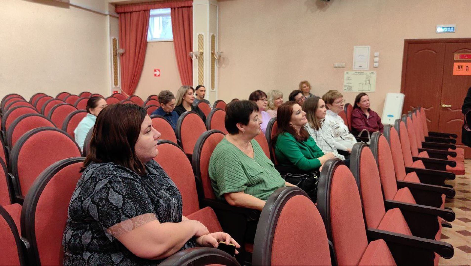 8 марта, женский день, музыкальная школа, прекрасная половина,