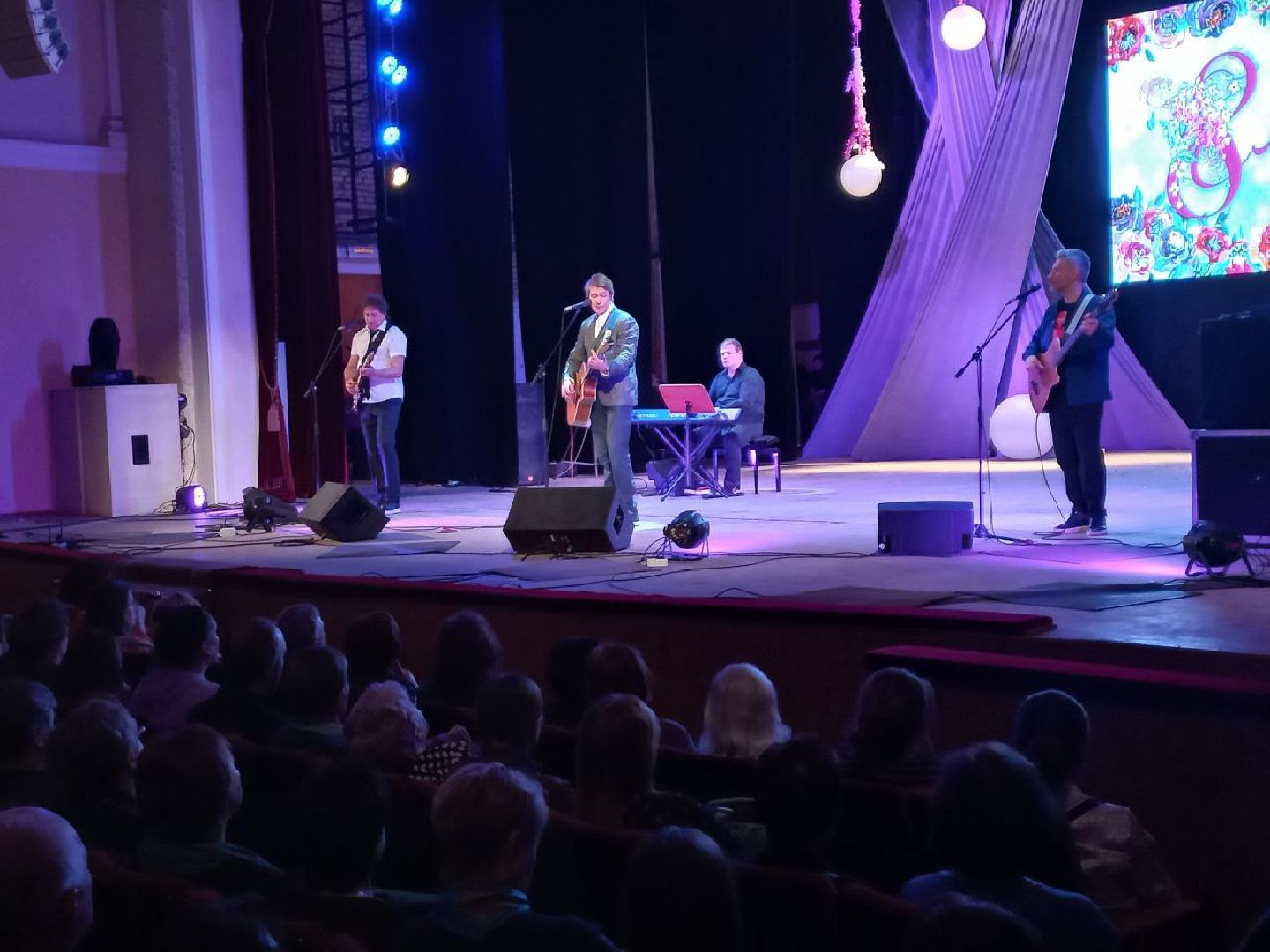 сергиев посад, 8 марта, концерт, женский день, дк гагарина,