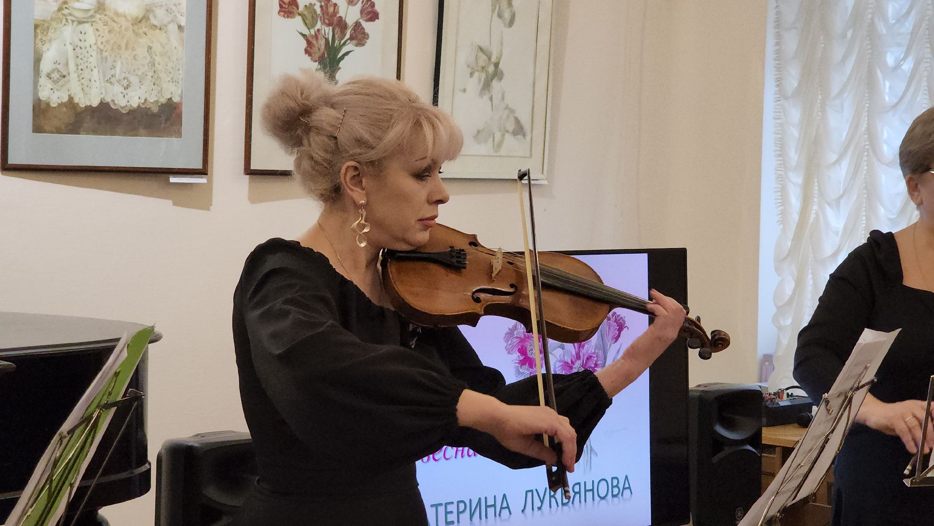 кашира, музей, выставка, акварель, картина, 8 марта,