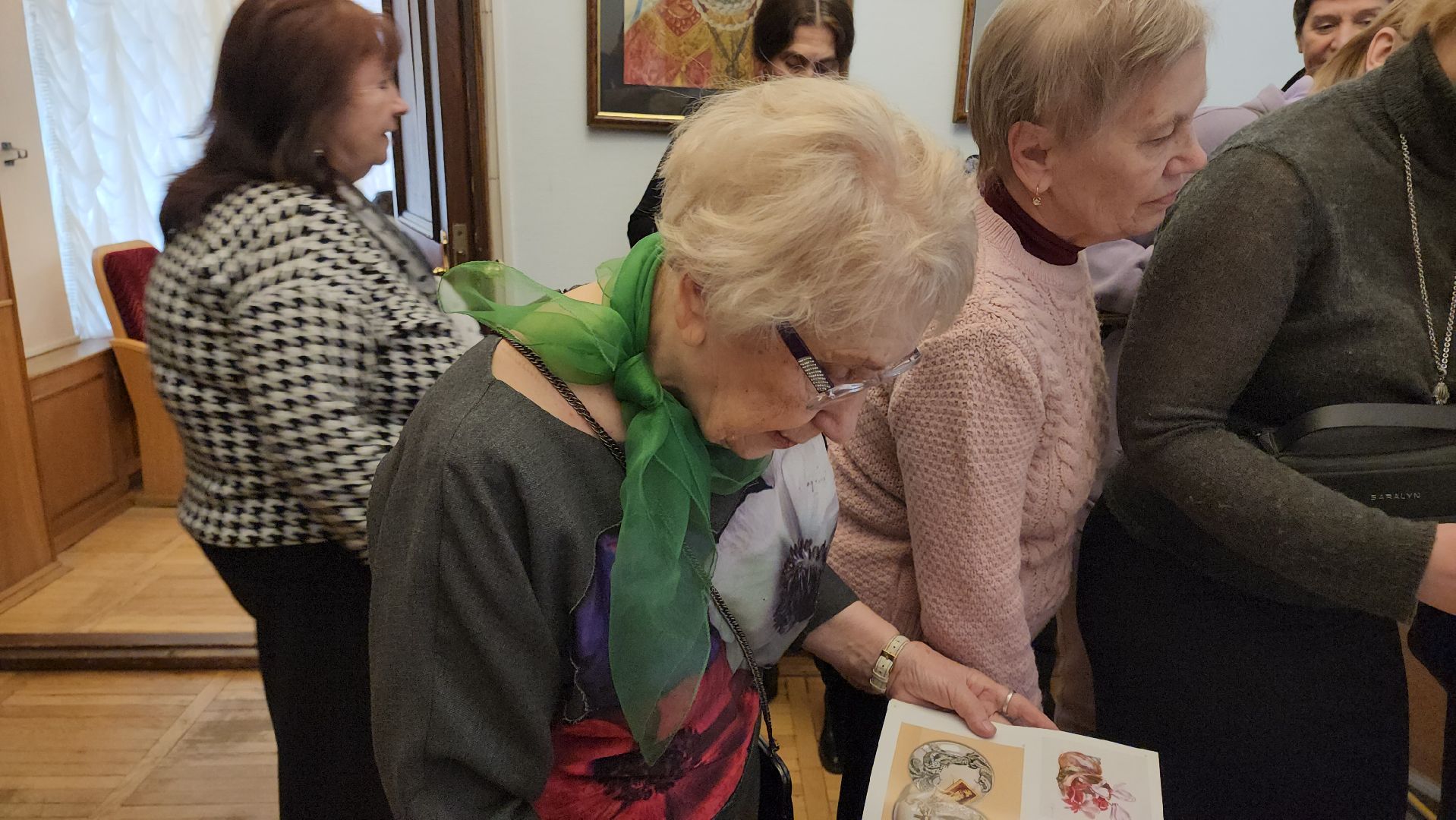 кашира, музей, выставка, акварель, картина, 8 марта,