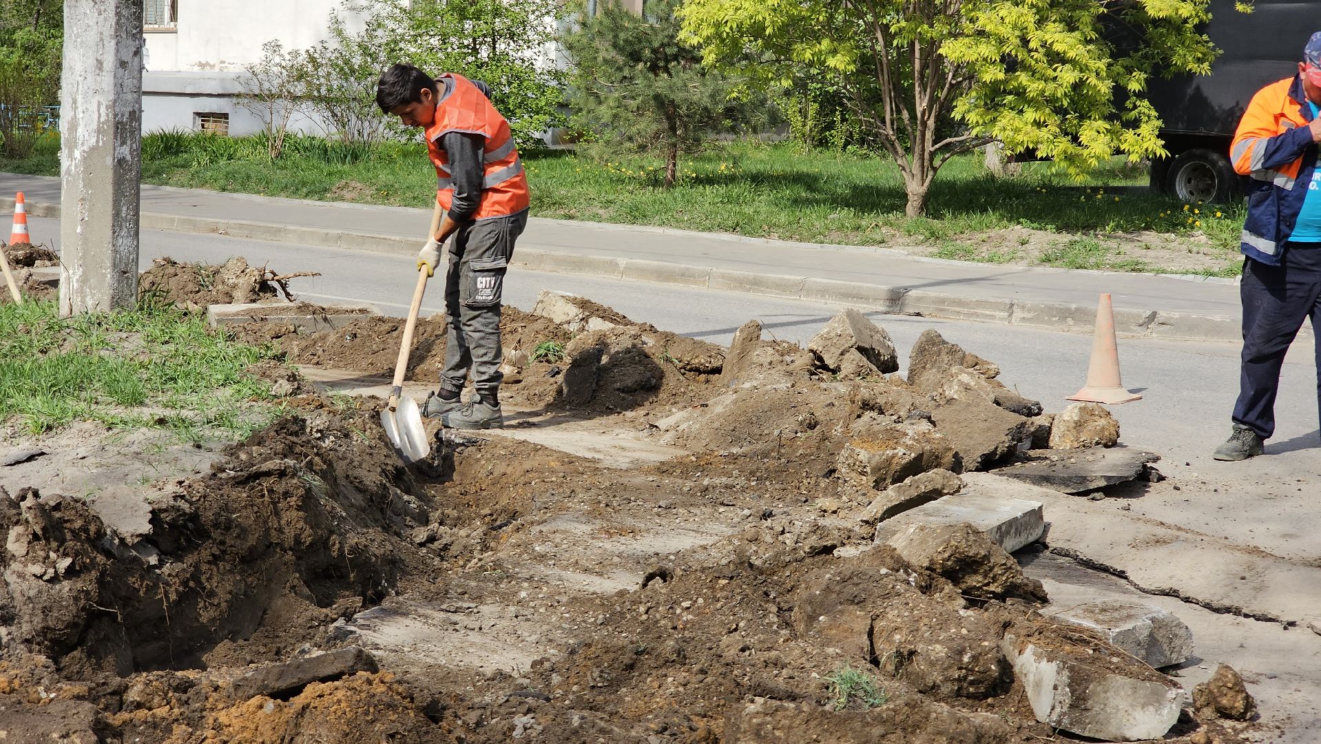 Дорожный ремонт, благоустройство, Дзержинский