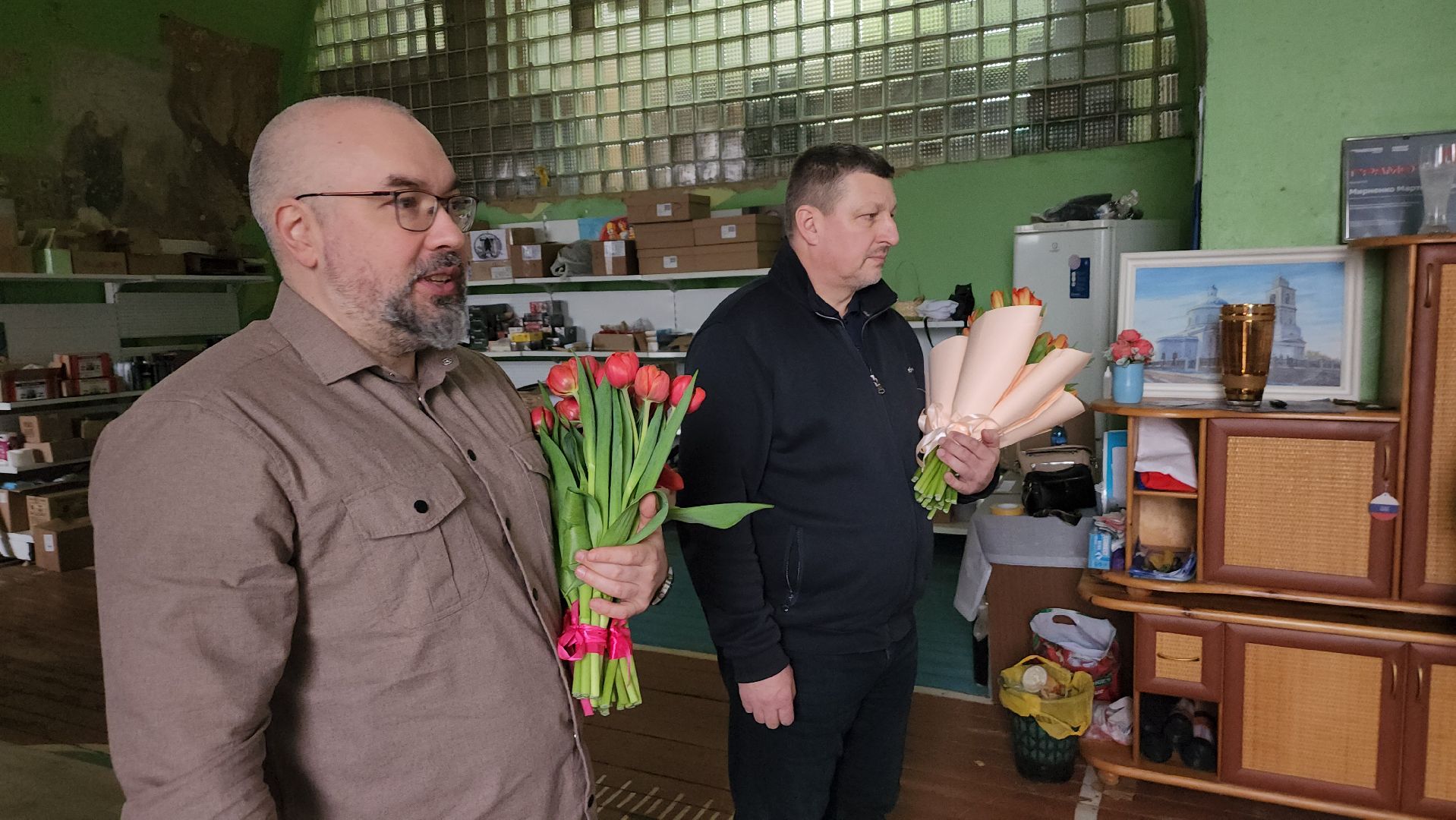 серпухов, распятский храм, улица калужская, поздравление женщин с 8 марта, волонтеры, сво,