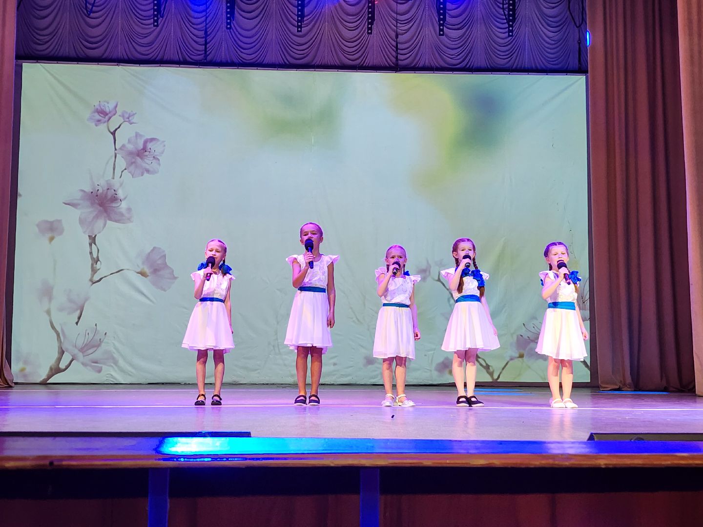 фрязино, концерт, международный женский день, семьи участников сво,