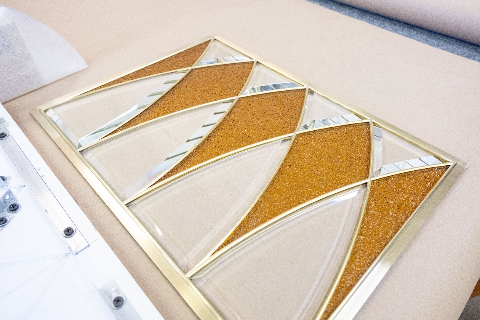 витражная мастерская, лыткарино, экономика, дом с рыцарем, дом шугаевых, витражи, вертикалки,