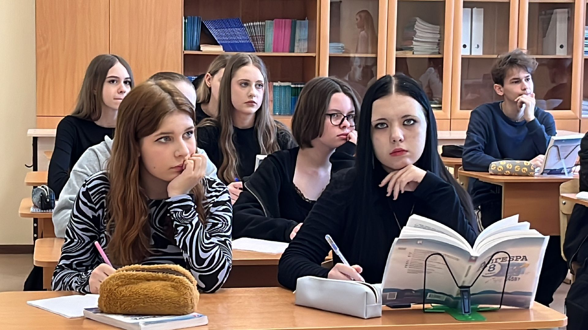 наро-фоминск, образование Подмосковья, Школьная жизнь, Женский день, День самоуправления,