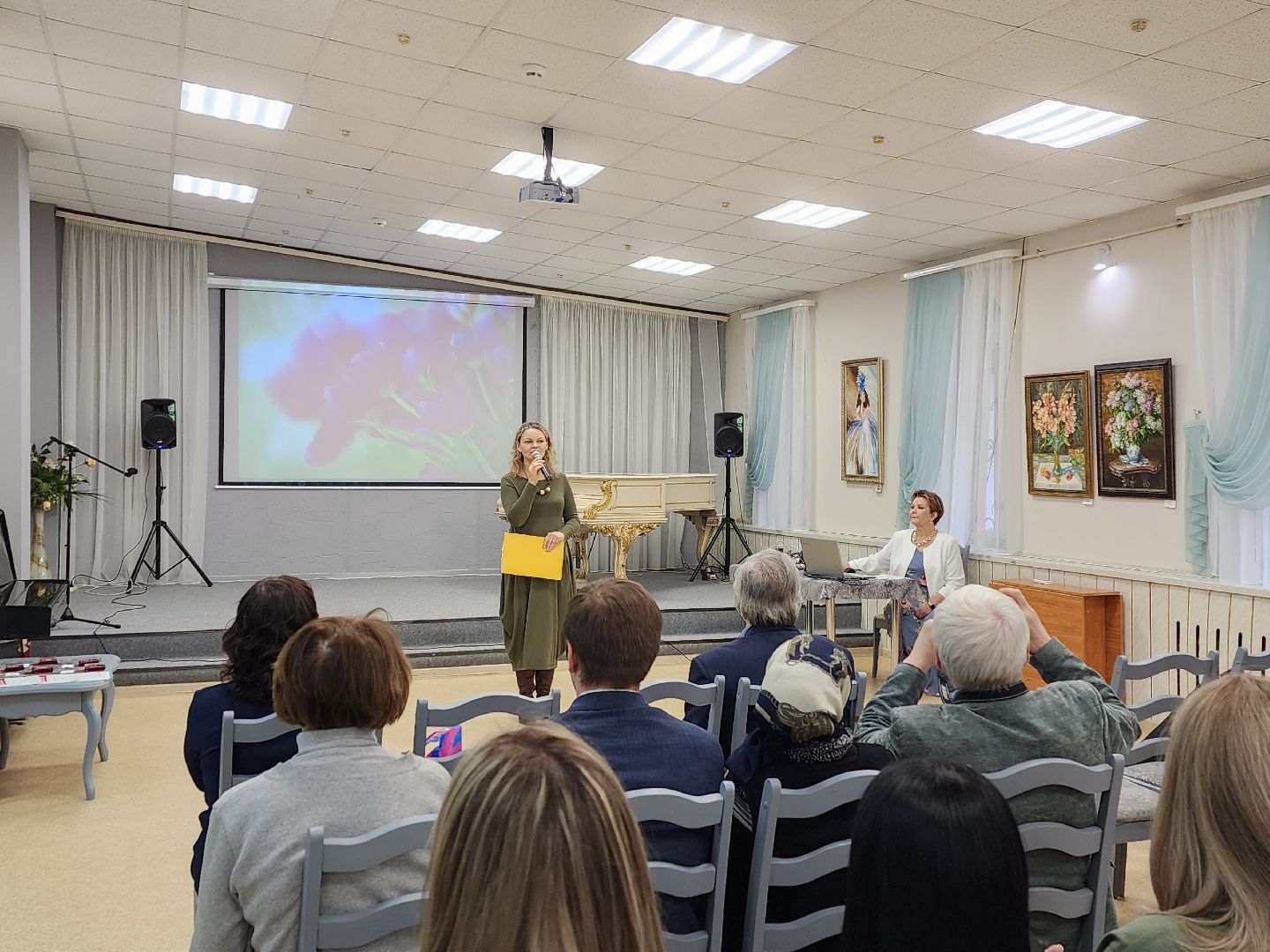 луховицы, выставка, 8 марта,