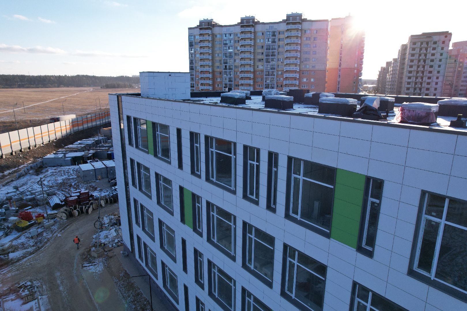 видео с коптера, микрорайон восточный, одинцовский городской округ, строительство школы,