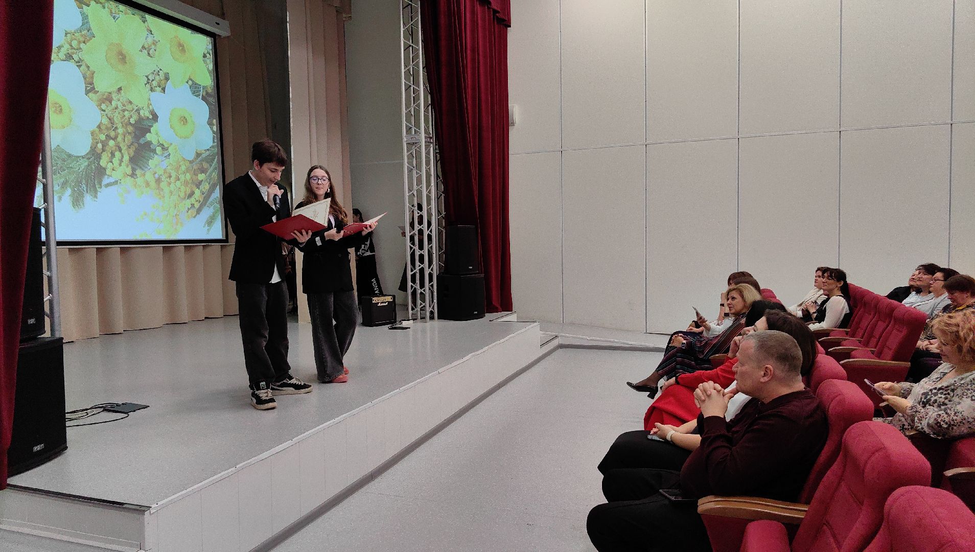 8 марта, концерт, учащиеся, лицей,