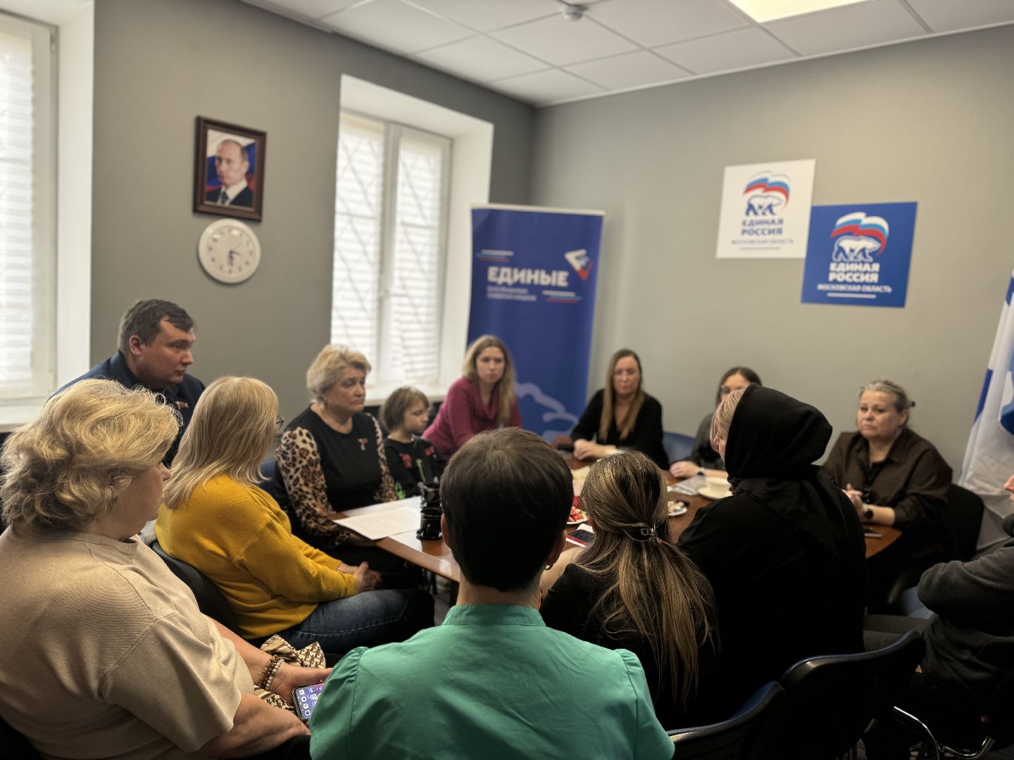 международный женский день, жены военнослужащих, участники сво, ленинский городской округ, депутаты совета депутатов,