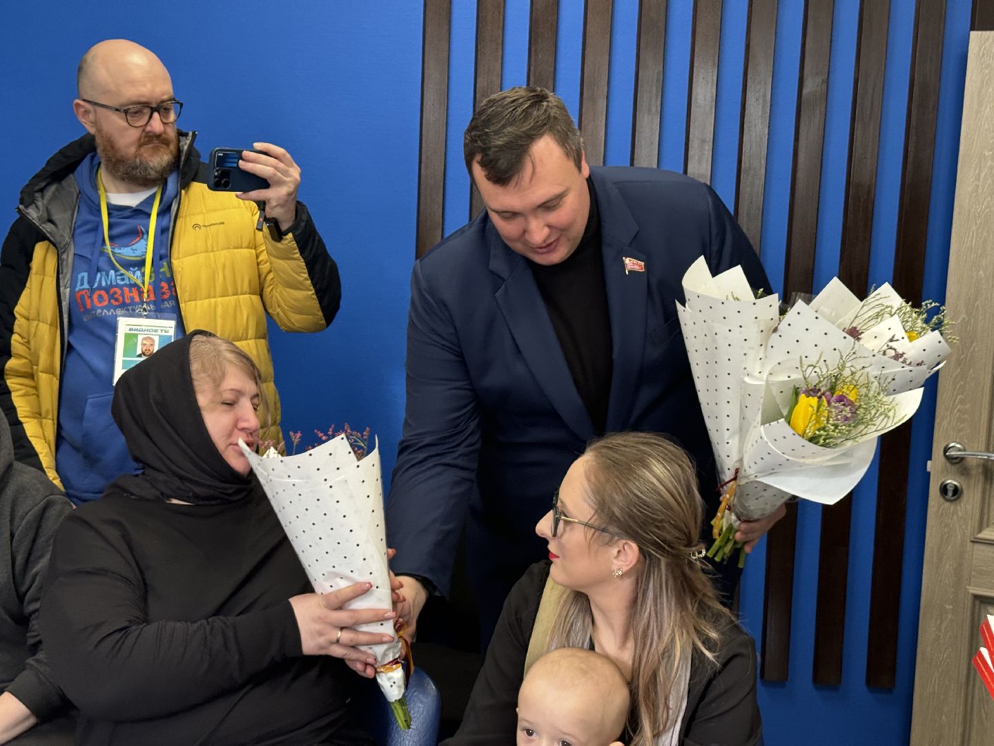 международный женский день, жены военнослужащих, участники сво, ленинский городской округ, депутаты совета депутатов,