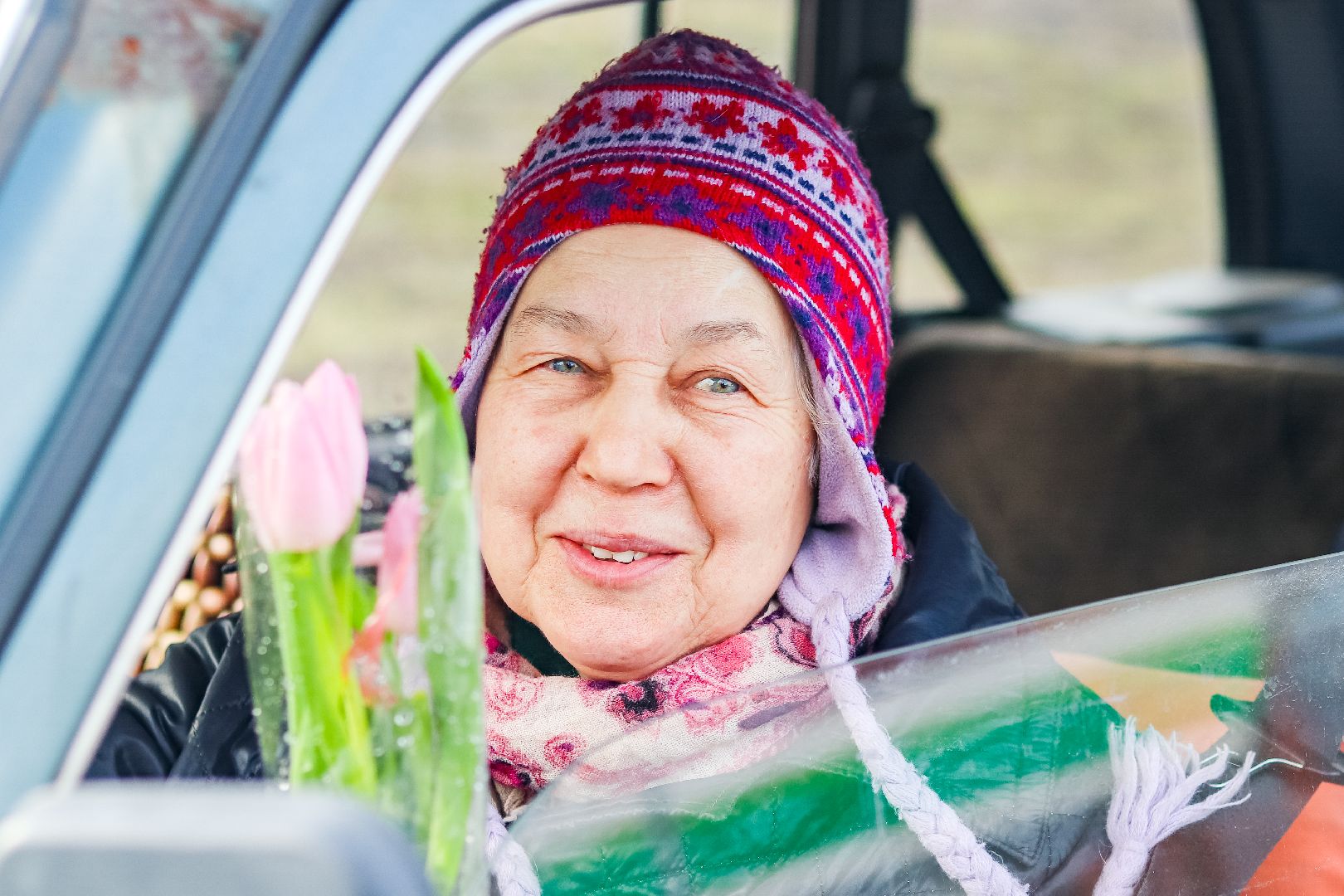 Клин, общество, транспорт, 8 марта, цветы автоледи, ДПС,