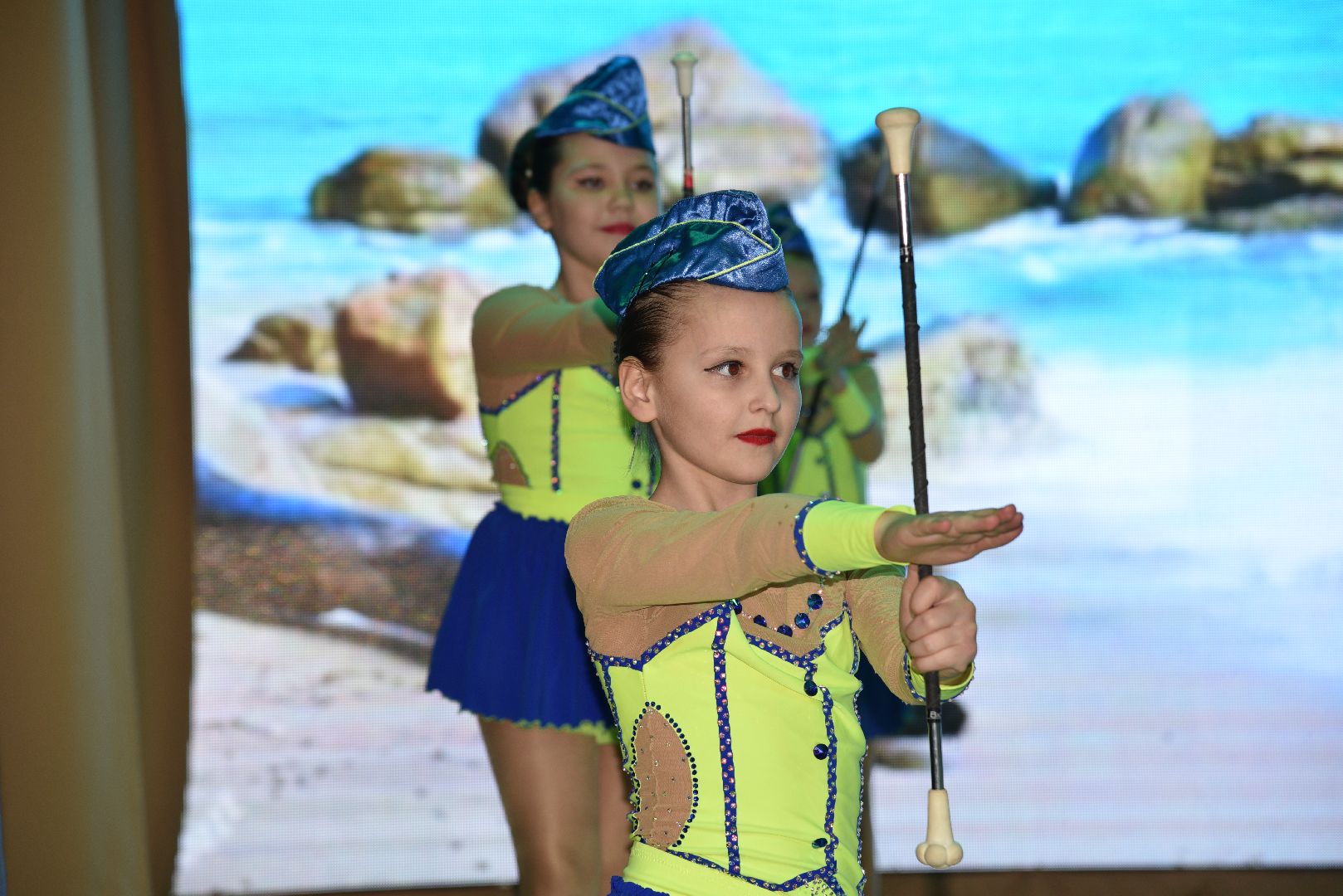 лотошино, лотошинский цдк, концерт, 8 марта, международный женский день,