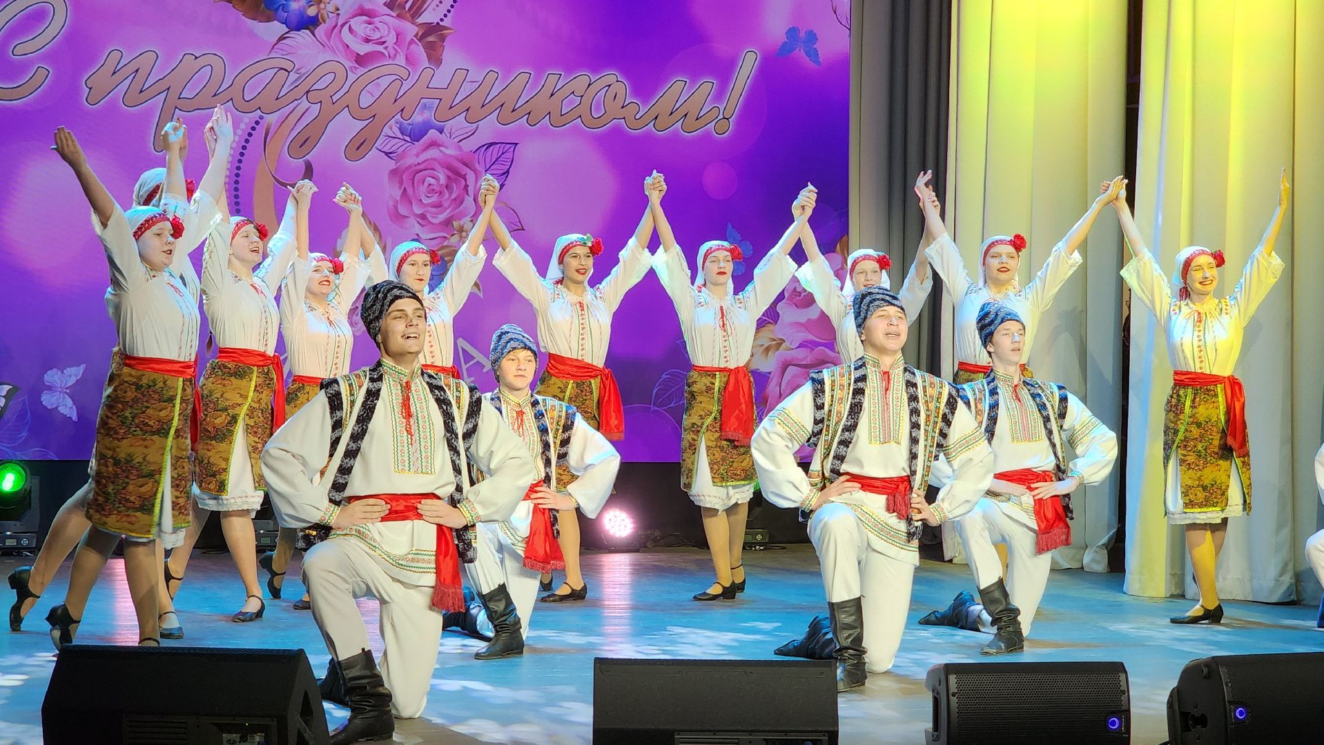 8 марта, волоколамск, международный женский день,