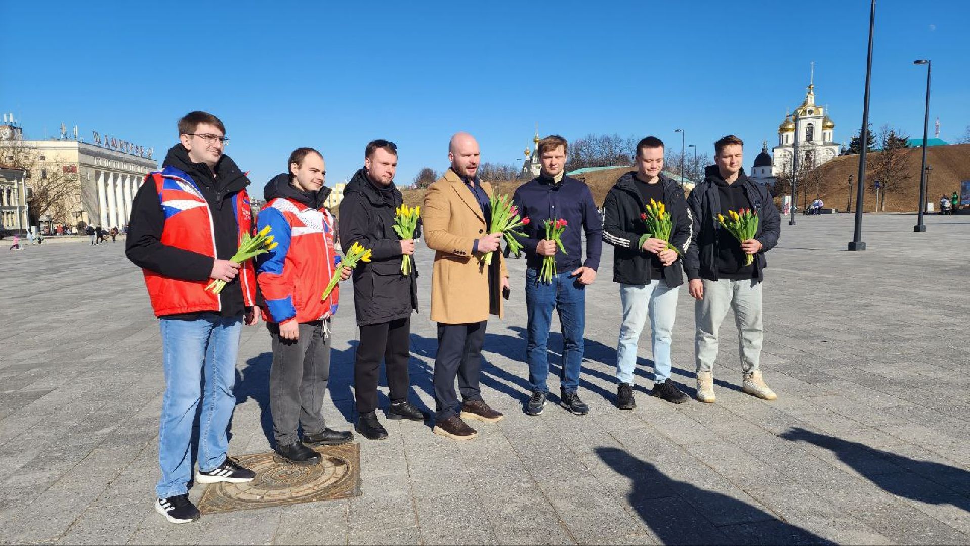 Дмитров, 8 марта, Волонтеры Подмосковья, Молодая гвардия,