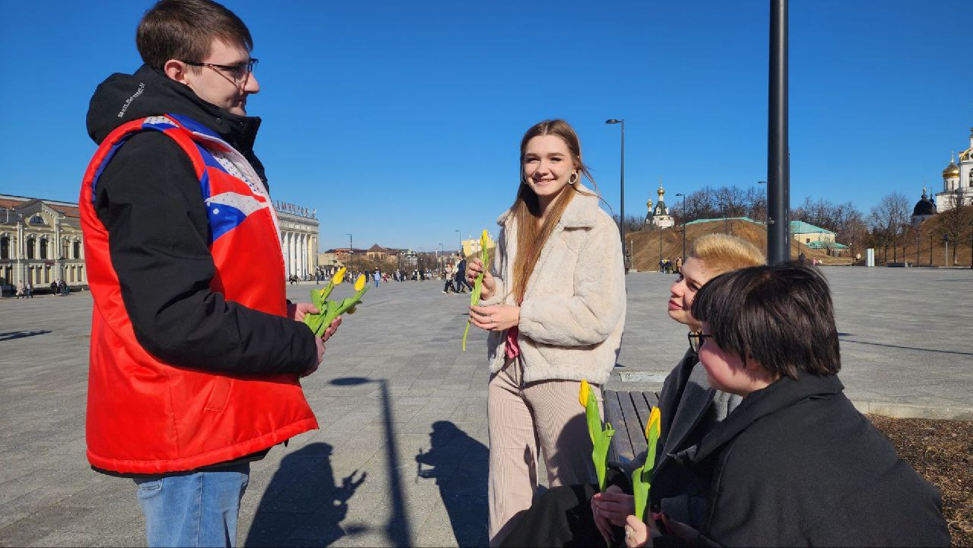 Дмитров, 8 марта, Волонтеры Подмосковья, Молодая гвардия,