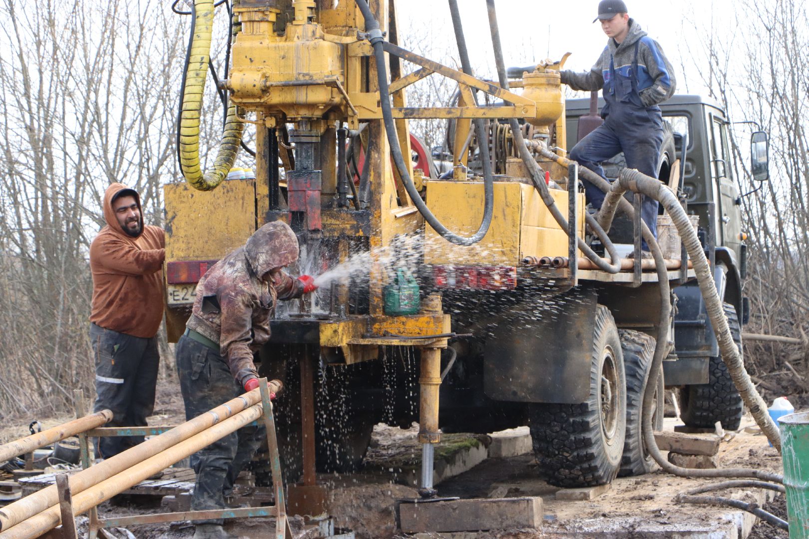 клемово, жкх, скважина, ушла водоносная жила, серебряные пруды,
