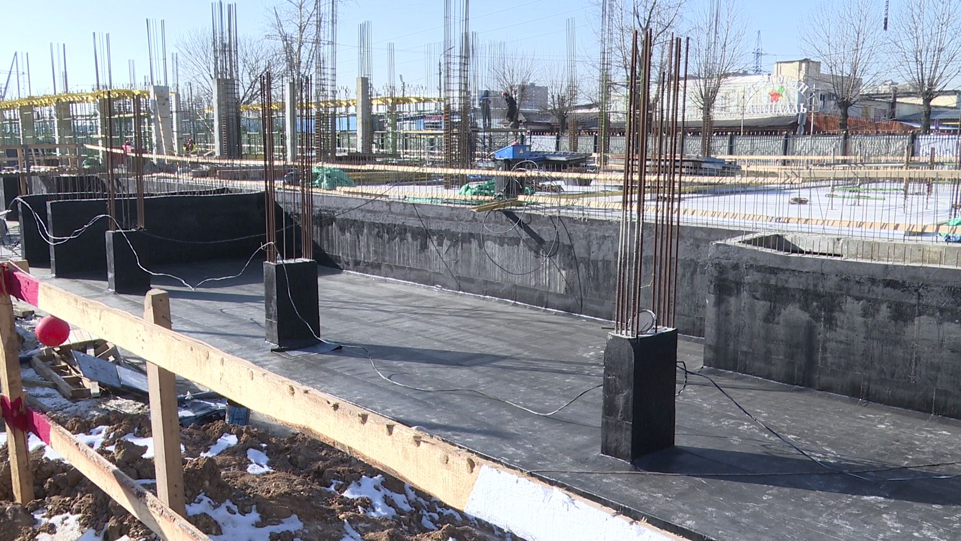 реутов, старт, стадион, реконструкция, строительство,