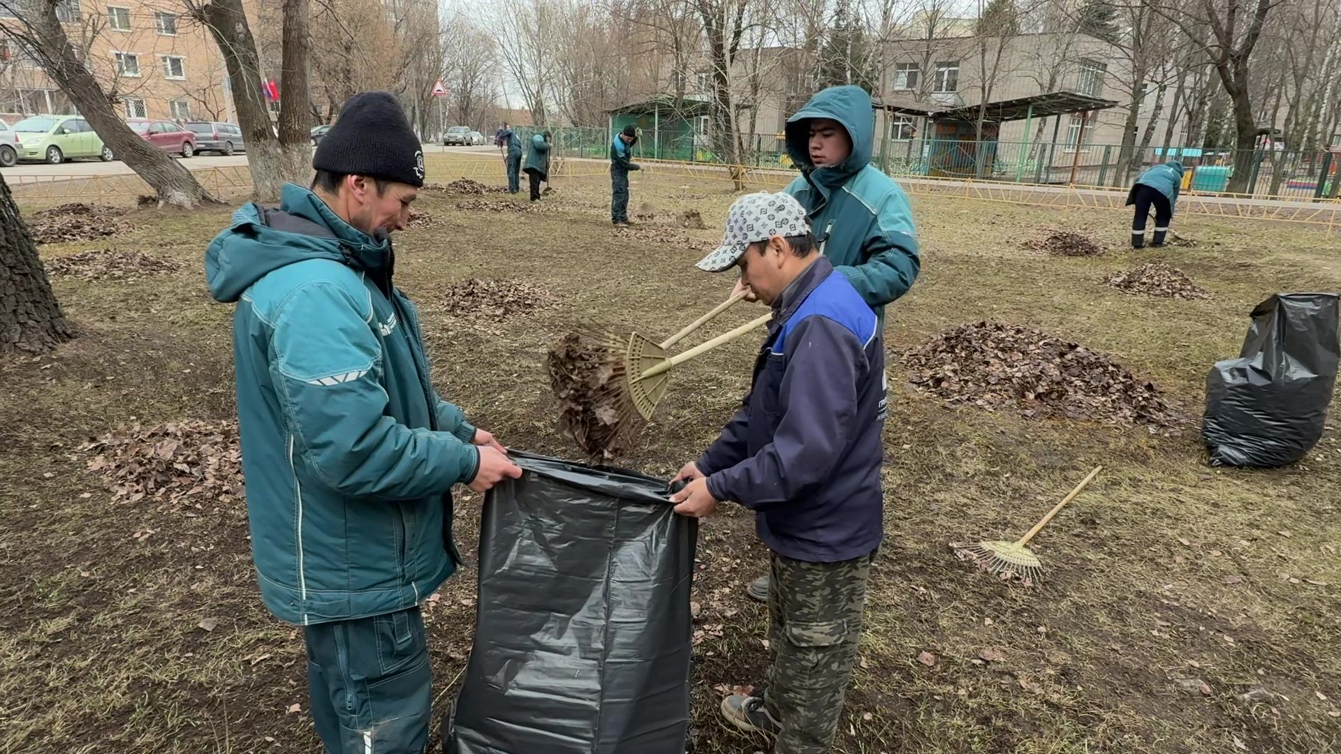 реутов, благоустройство, уборка города, остановка,дороги,