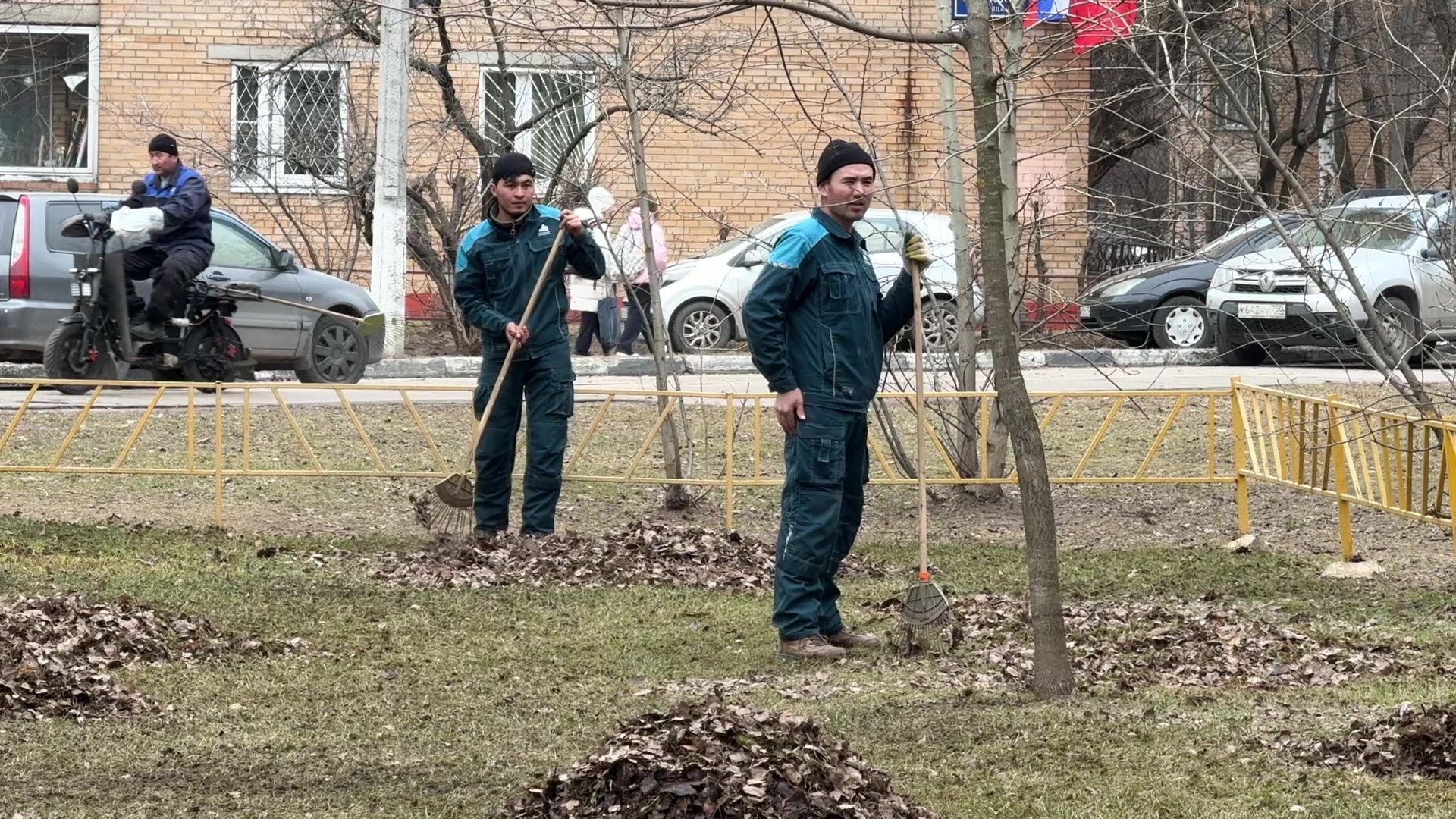 реутов, благоустройство, уборка города, остановка,дороги,