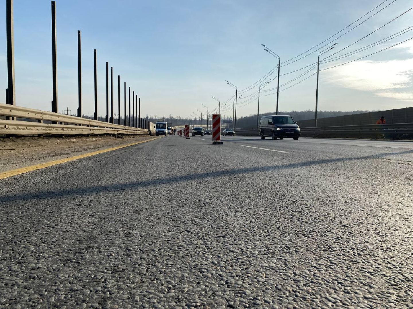 шумозащитный экран, замена шумозащитных экранов, замена шумозащитных экранов на новорижском шоссе, новорижское шоссе, павловская слобода,