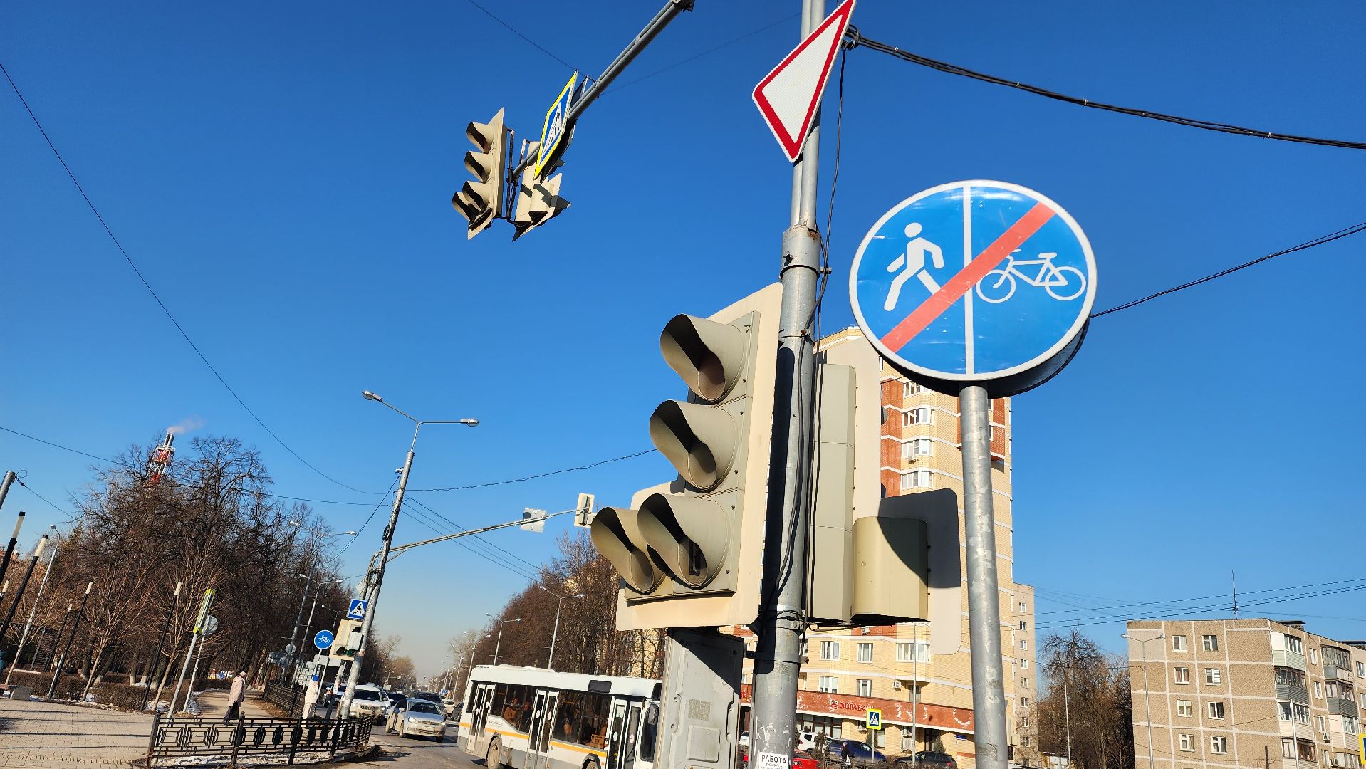 Домодедово, Подмосковье, Дорожные знаки, Нацпроект, Безопасные дороги, Замена дорожных знаков, Госавтоинспекция,