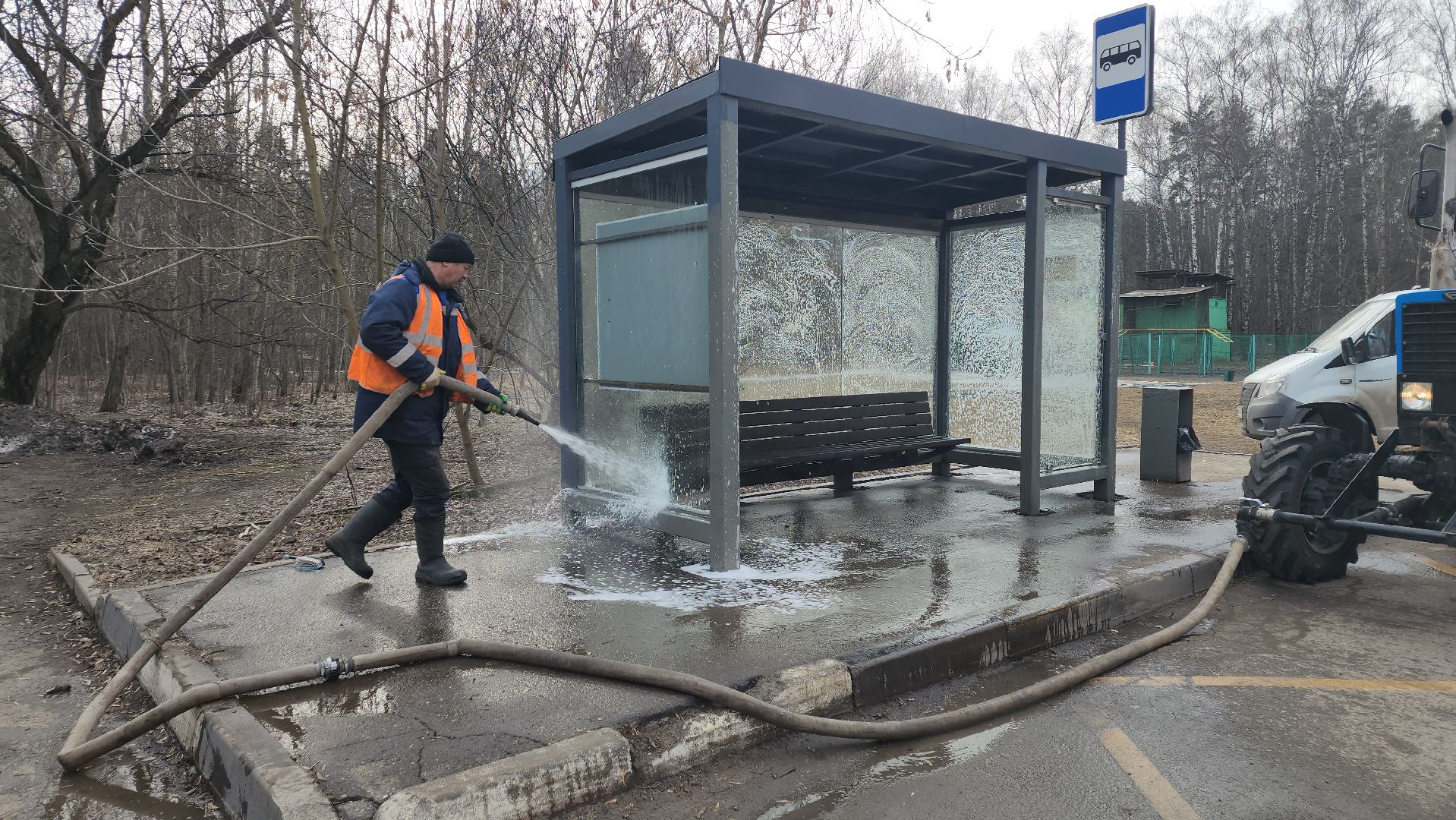 ивантеевка, пушкинский, остановочные павильоны, коммунальная служба, уборка города, вертикалки,