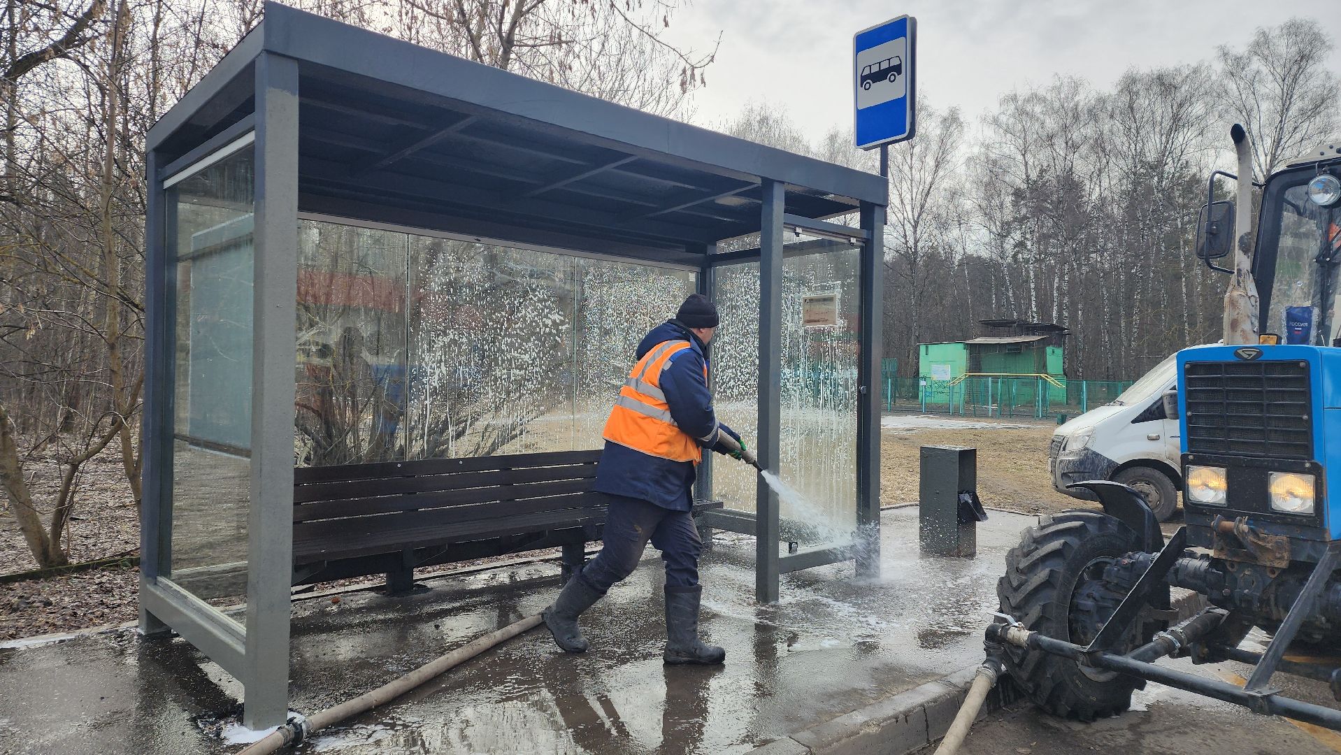 ивантеевка, пушкинский, остановочные павильоны, коммунальная служба, уборка города, вертикалки,