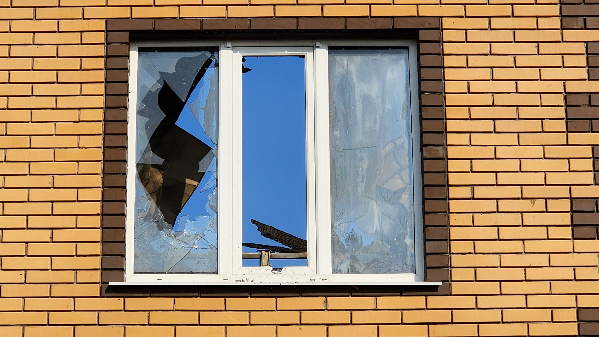 БПЛА, Раменский округ, Софьино, Дом после атаки БПЛА,