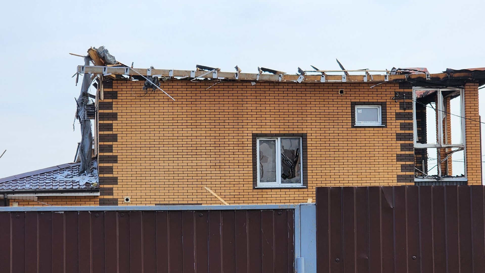 БПЛА, Раменский округ, Софьино, Дом после атаки БПЛА,