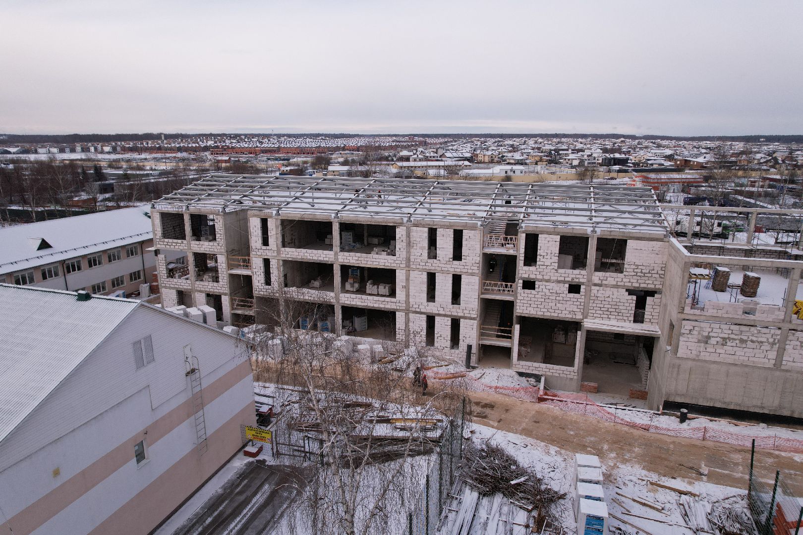 видео с коптера, покровская школа в истре, пристройка к школе в истре,