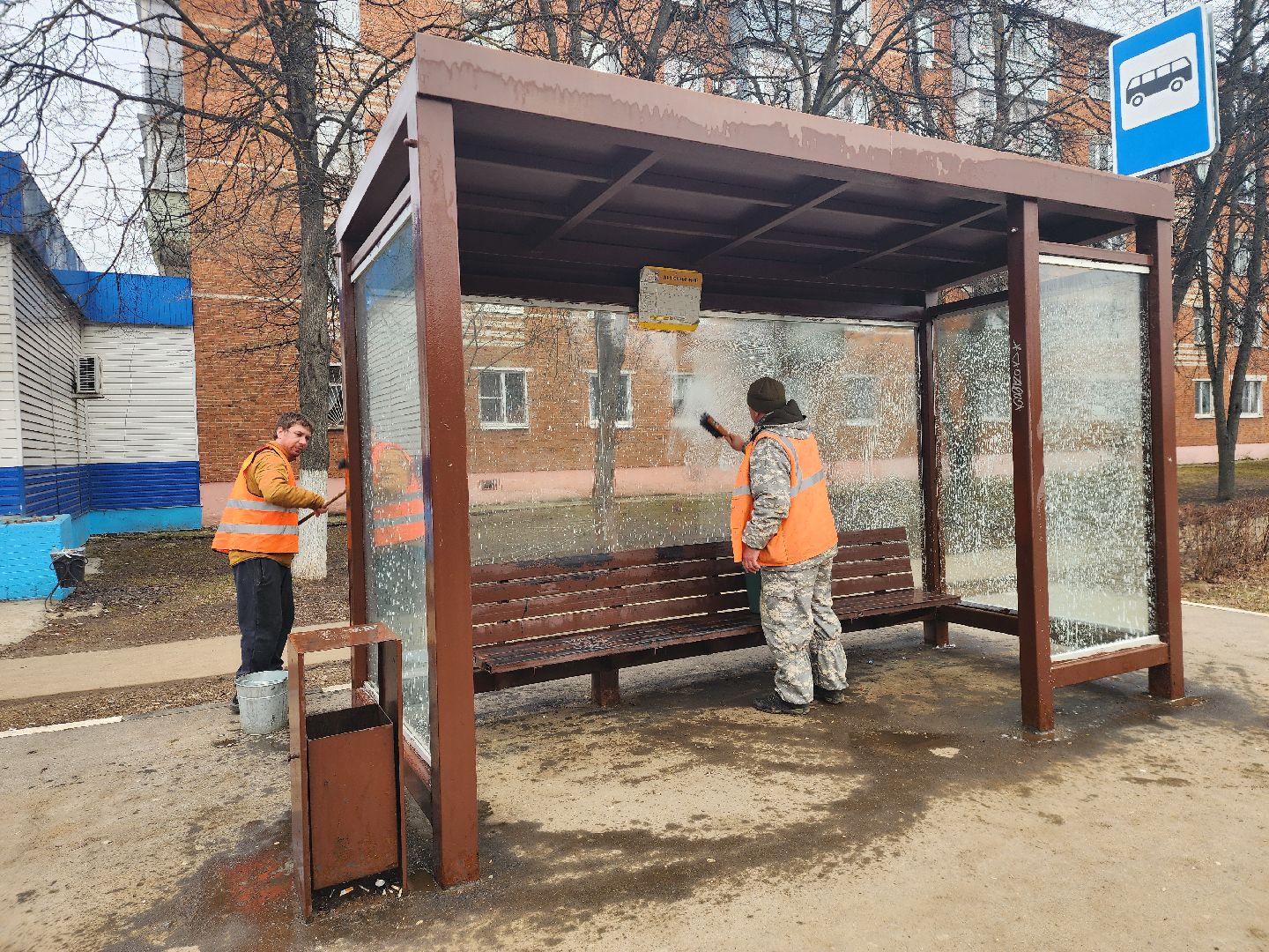 серебряные пруды, мосавтодор, первомайская, остановочные павильоны,
